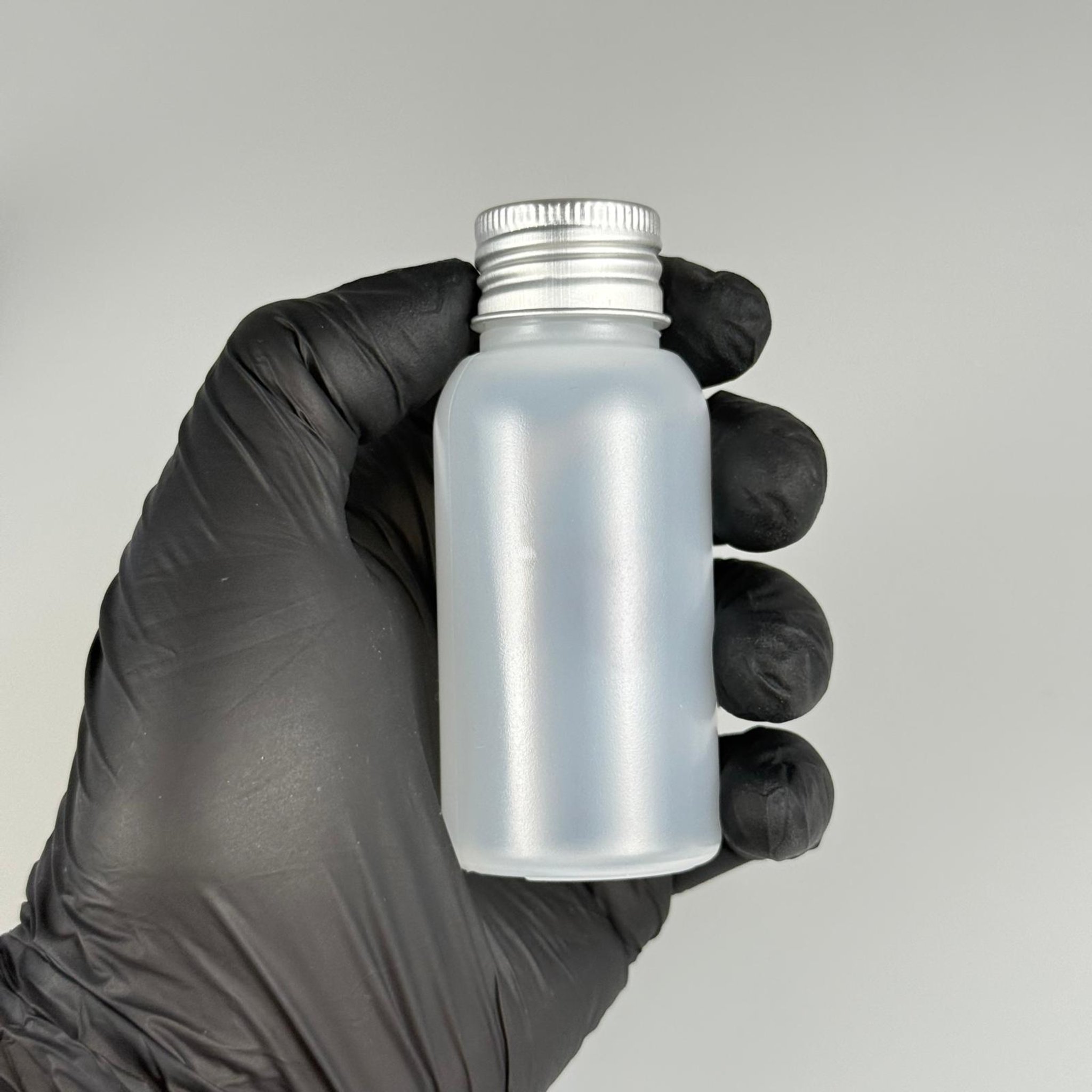 50 ML SIKILABİLİR YUMUŞAK POLİETİLEN PE PLASTİK ASETON ŞİŞESİ ( 24 AĞIZ ) + KÖPÜK CONTALI GÜMÜŞ METAL ALÜMİNYUM KAPAK TAKIM - 50 cc sos, yağ, kartuş, mürekkep vb için boş şişeler
