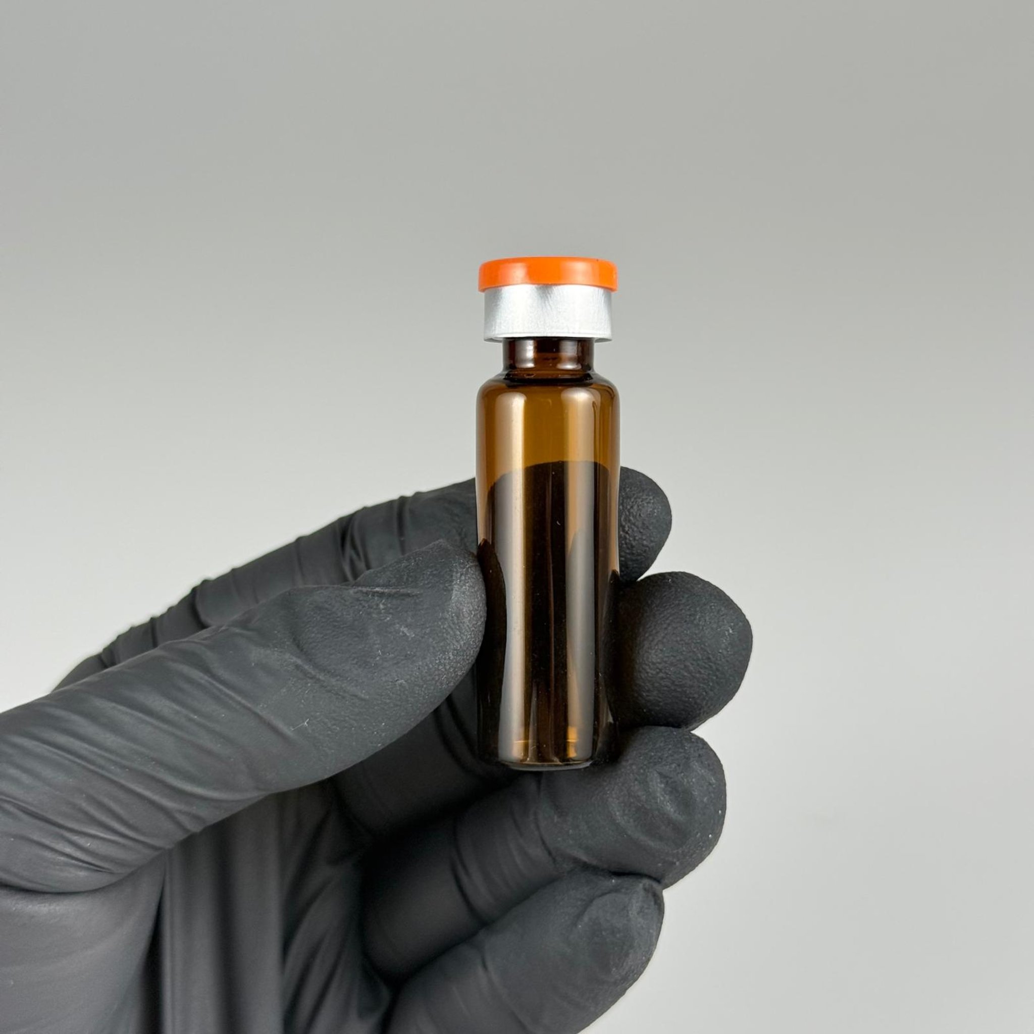 5 ML VİAL FLAKON ŞİŞE- 13 AĞIZ 5 CC AMBER CAM İLAÇ ŞİŞESİ + KAUÇUK BUTİL ENJEKTÖR TIPASI + TURUNCU FLAKON KAPAKLI TAKIM