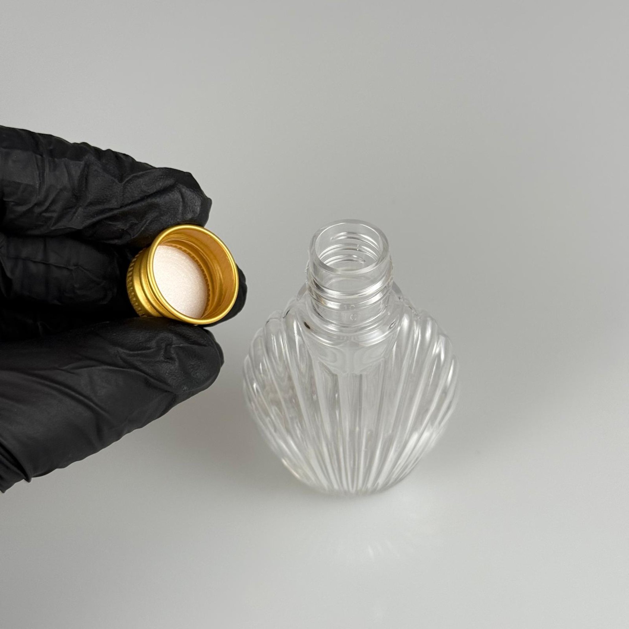 40 CC ŞEFFAF İSTİRİDYE PET ŞİŞE + KÖPÜK CONTALI GOLD ALÜMİNYUM METAL KAPAKLI TAKIM - 40 ML KAPAKLI CAMPET ŞİŞE
