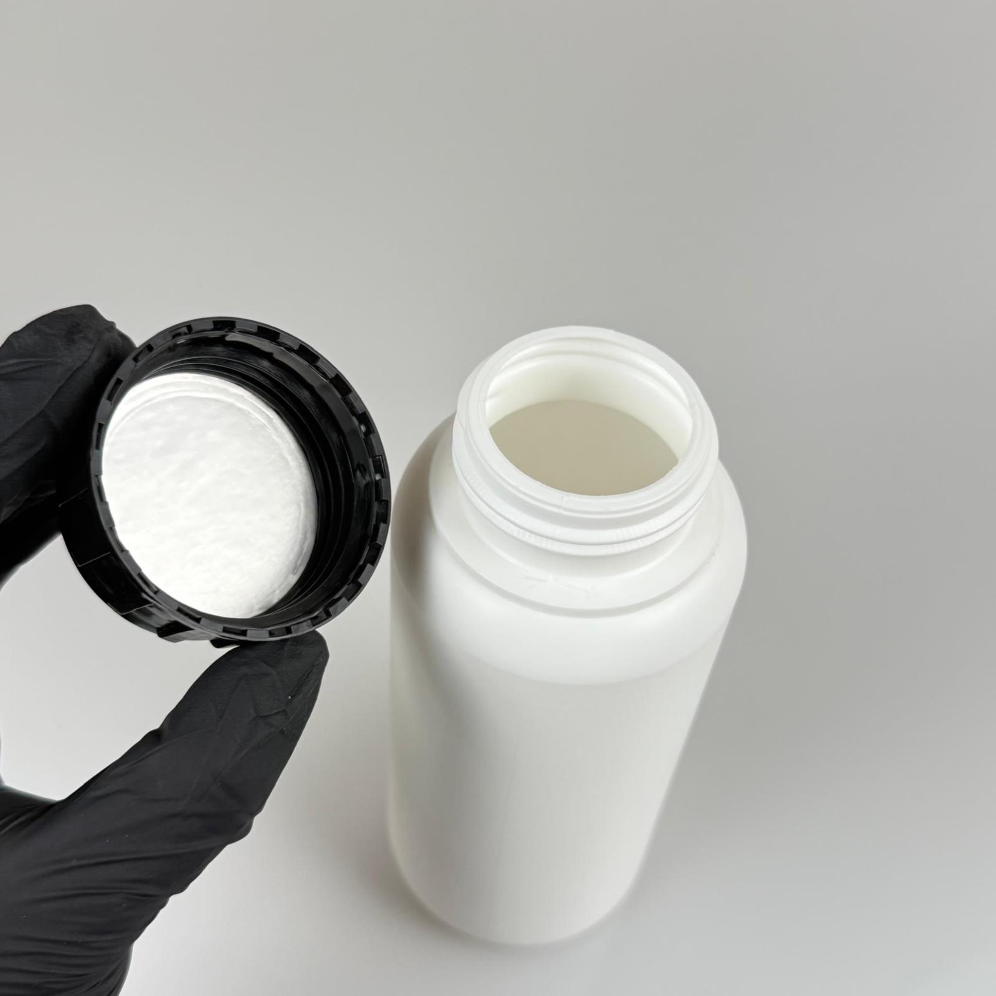 0,5 LT ZİRAİ İLAÇ BİDONU BEYAZ + SİYAH ALÜMİNYUM FOLYOLU İNDİKSİYON CONTA SK50 KAPAK - 500 CC PE POLİETİLEN TARIM BİDON