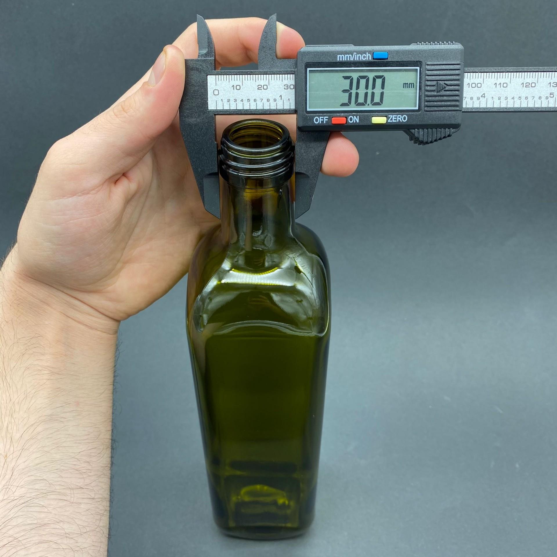 750 CC YEŞİL MARASKA CAM ŞİŞE KAPAKSIZ (31 AĞIZ) - 750 ML KÖŞELİ ŞİŞE - YEŞİL - ŞİŞECAM ÜRÜN KODU: 120675 İLE EŞDEĞERDİR