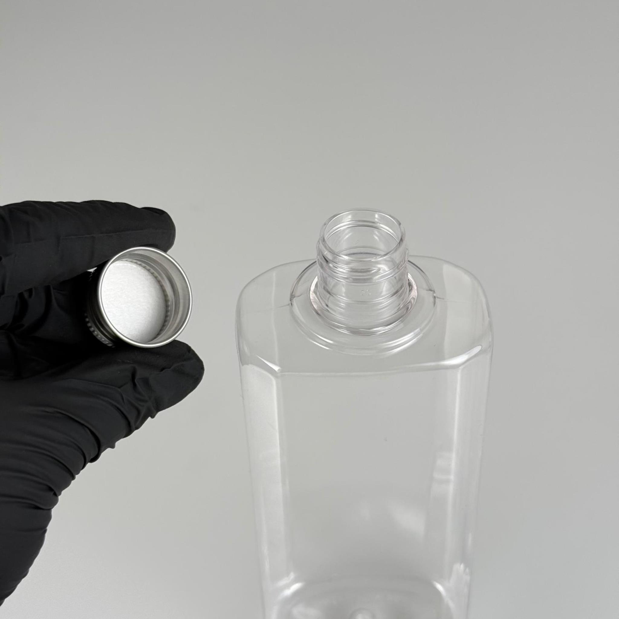 400 CC YASSI MODEL ŞEFFAF PET ŞİŞE (24 AĞIZ) + KÖPÜK CONTALI GÜMÜŞ METAL ALÜMİNYUM KAPAKLI TAKIM - 400 ML KAPAKLI PLASTİK ŞİŞELER