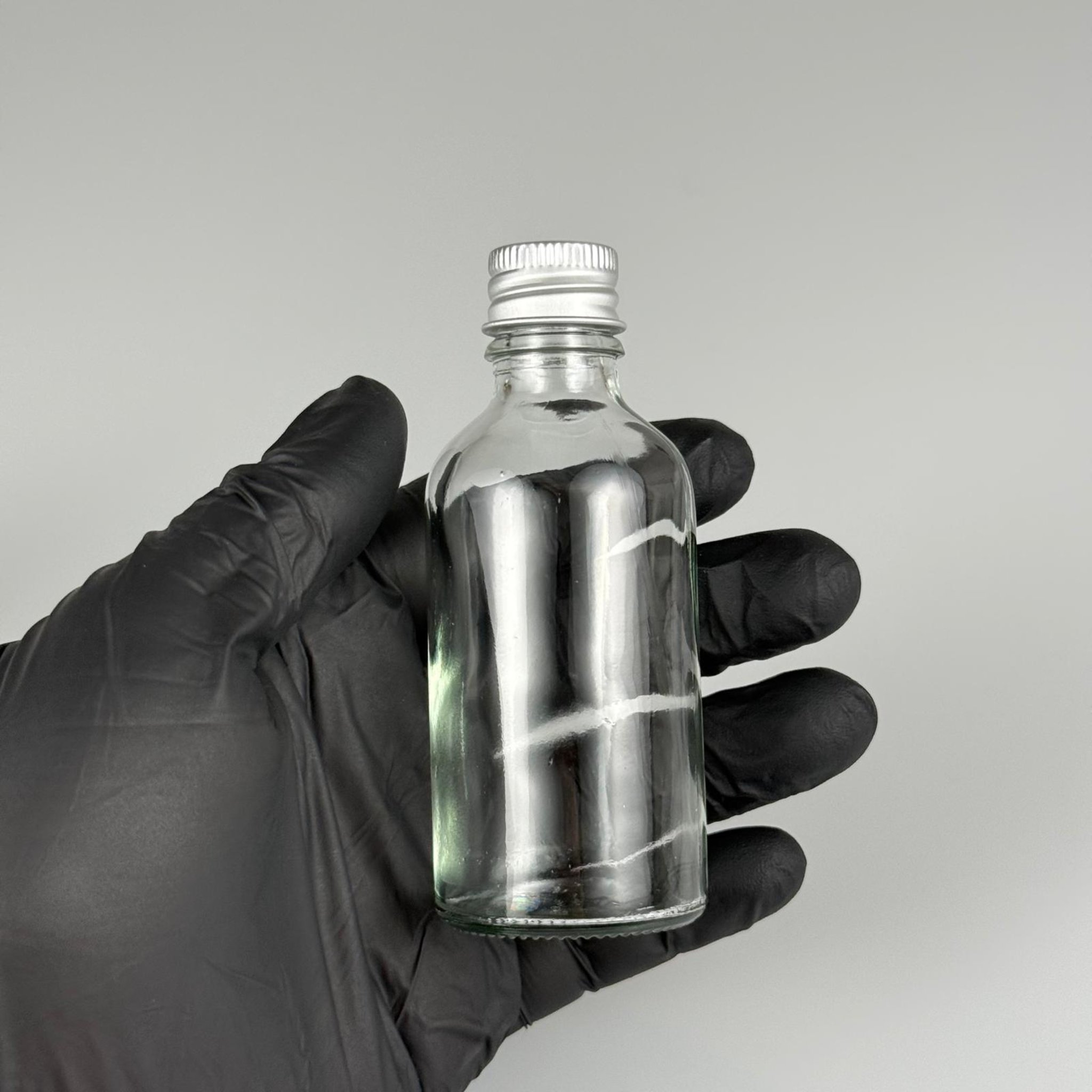 50 CC ŞEFFAF CAM ŞİŞE + KÖPÜK CONTALI GÜMÜŞ ALÜMİNYUM METAL KAPAKLI + DAMLALIKLI KOLONYA TIPALI TAKIM - 50 ML ŞEFFAF CAM ŞİŞE