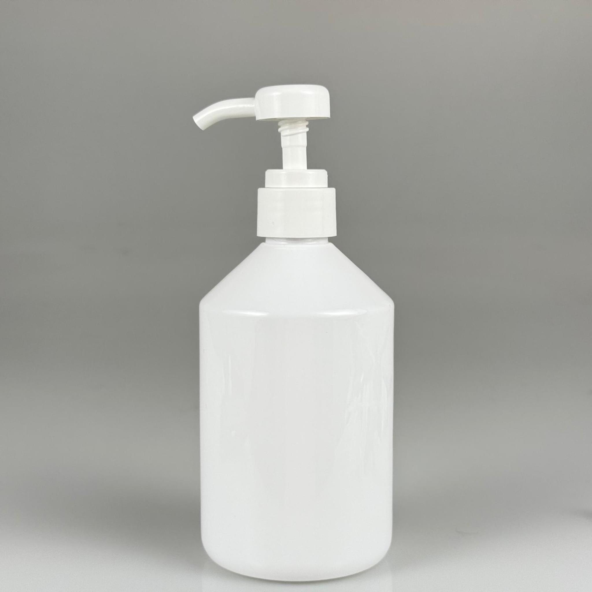 500 CC BEYAZ KÜT PET ŞİŞE - BEYAZ DOZAJ POMPALI (HER BASMADA 4 CC SIVI ATAR)  - 500 ML POMPALI ŞİŞE - ŞURUP, ŞAMPUAN, KREM GİBİ YOĞUN KIVAMLI SIVILARDA KULLANILIR