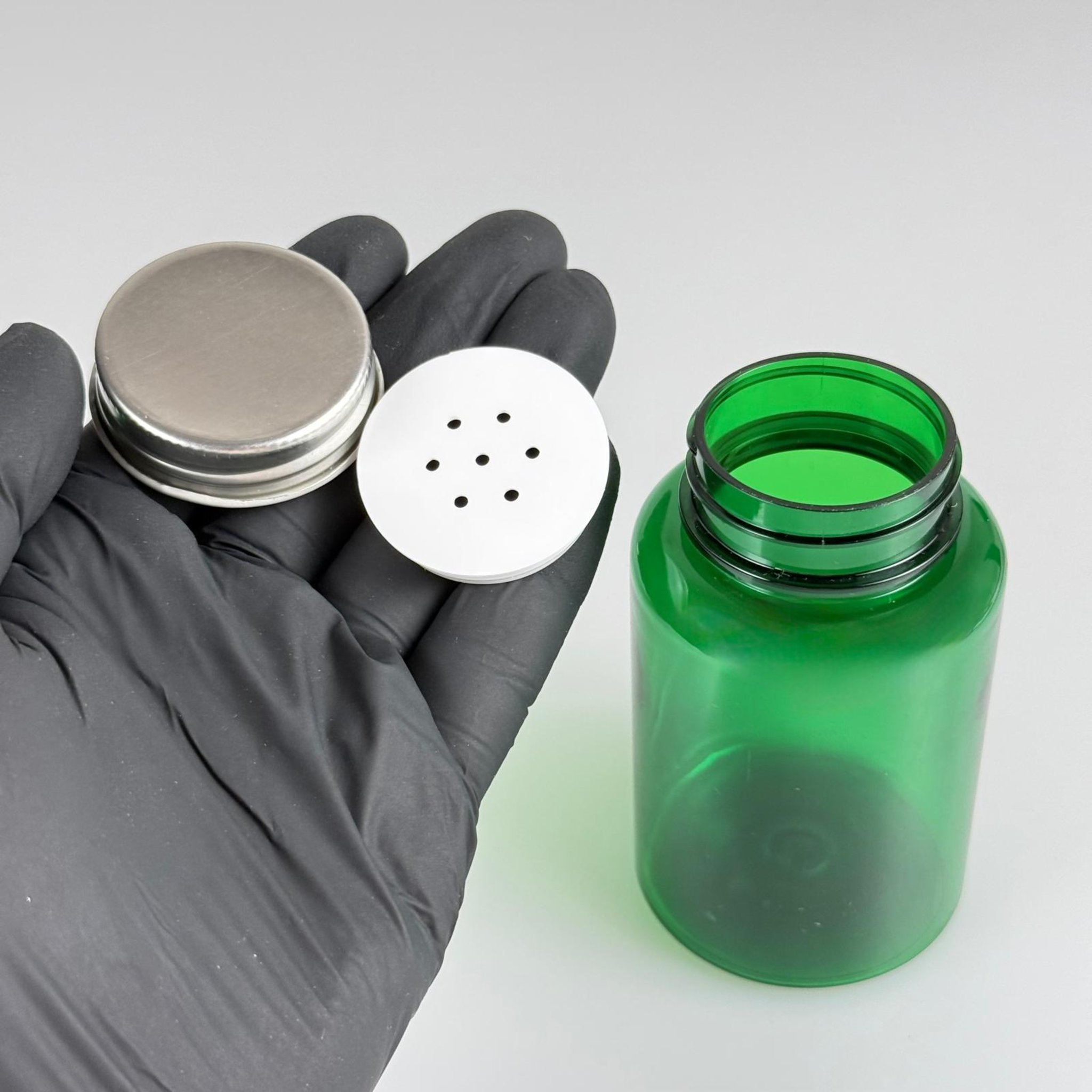 150 CC YEŞİL PET PUDRA ŞİŞESİ + GÜMÜŞ METAL KAPAKLI + PUDRA TIPALI TAKIM - 150 ML PUDRA KUTUSU, EKO TUZLUK
