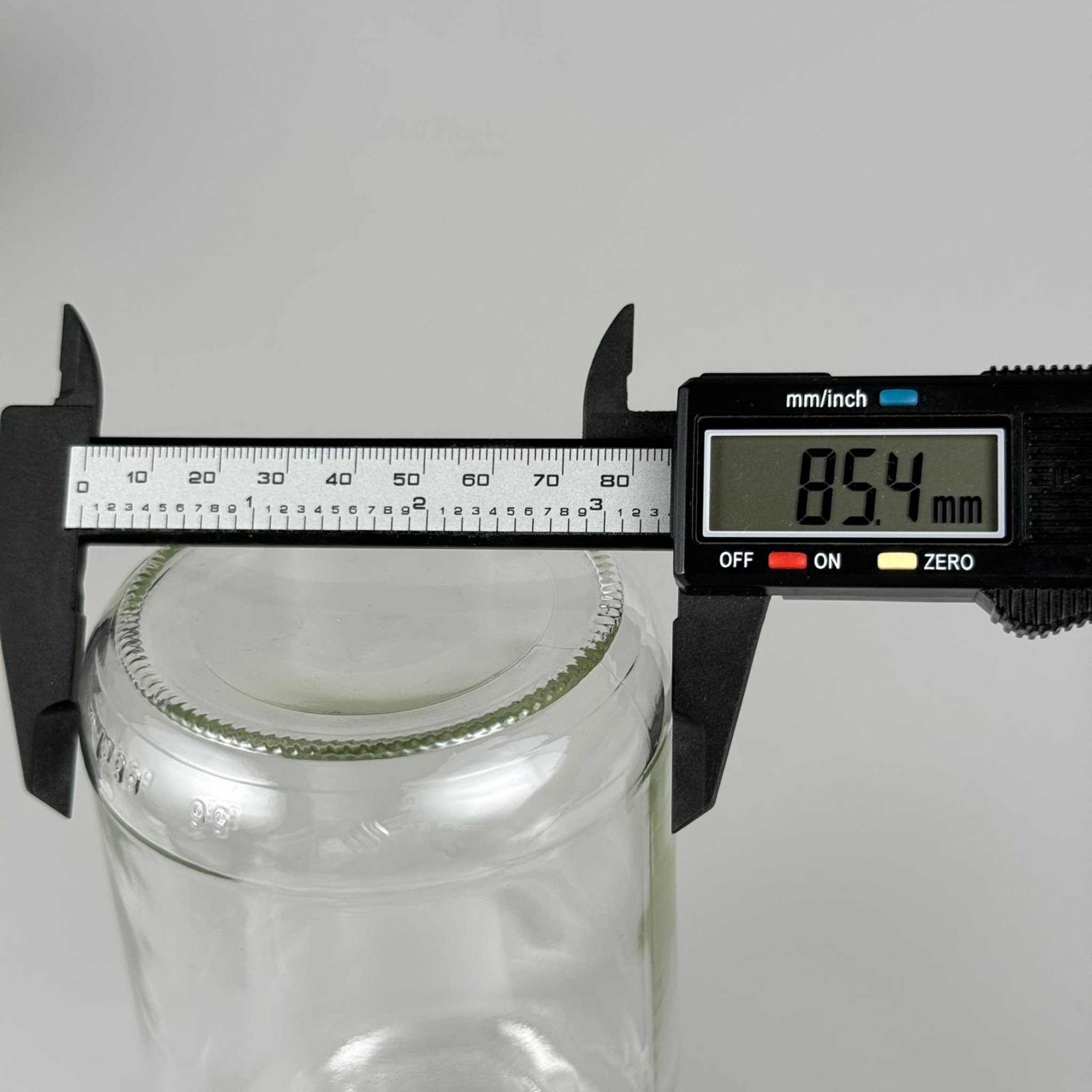 660 CC BOĞUMLU CAM KAVANOZ - DERİN GOLD LÜKS METAL KAPAKLI - 660 ML CAM KAVANOZ