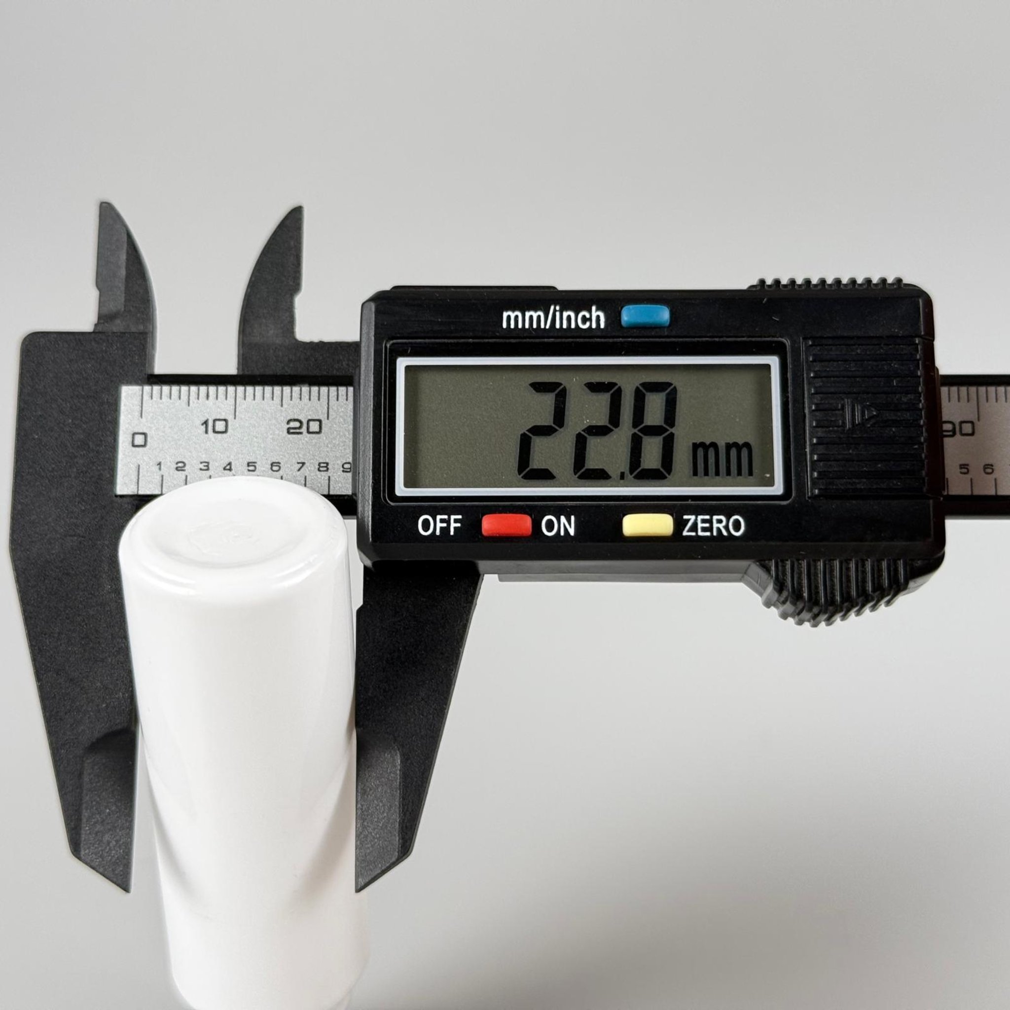 20 CC BEYAZ PET ŞİŞE - BEYAZ SPREYLİ TESTER 20 ML PLASTİK ŞİŞE