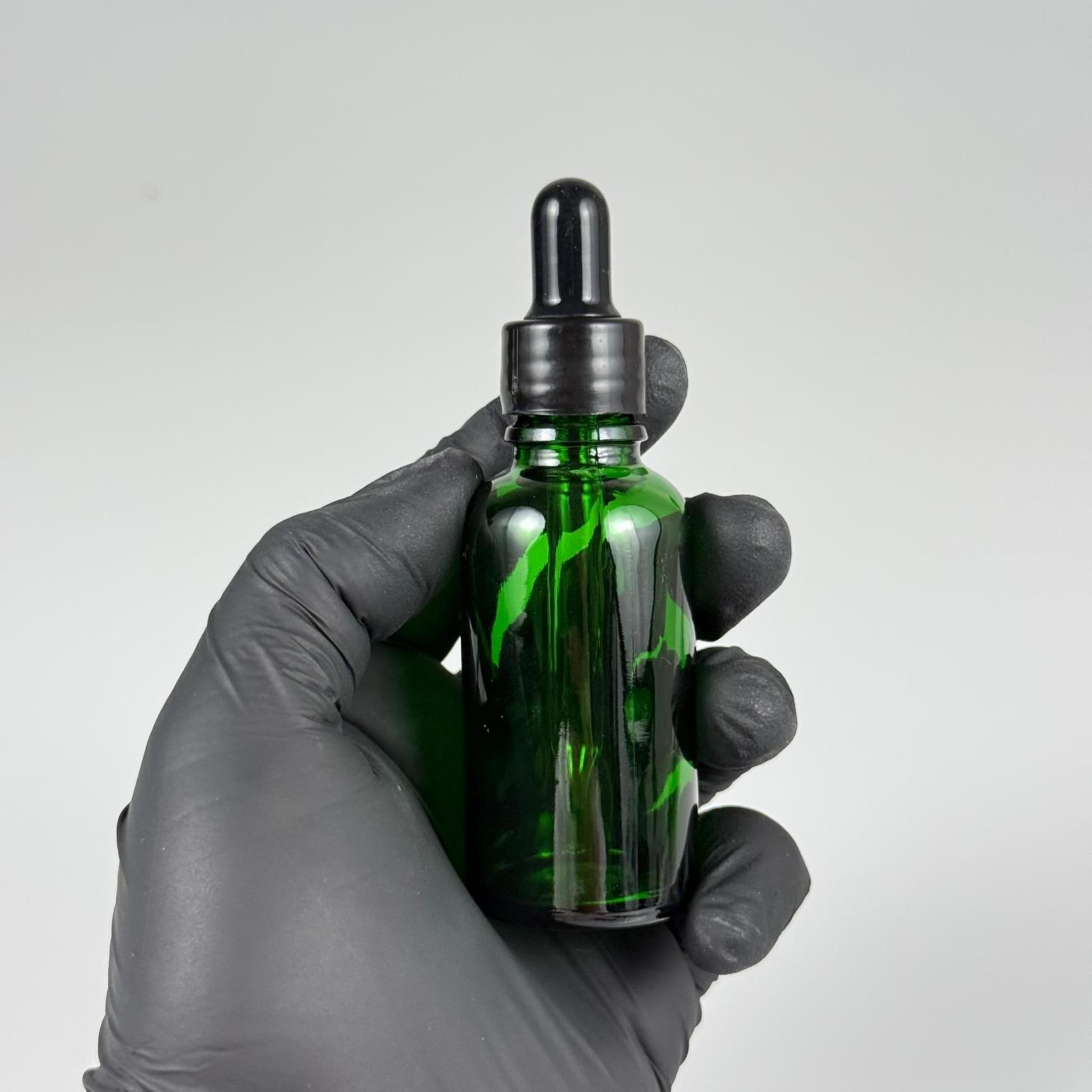 30 CC YEŞİL İNCE UÇLU CAM DAMLALIKLI ŞİŞE - SİYAH EMZİK + SİYAH DÜZ KAPAK + CAM PİPET TAKIM - 30 ML YEŞİL DAMLALIKLI ŞİŞE SETİ