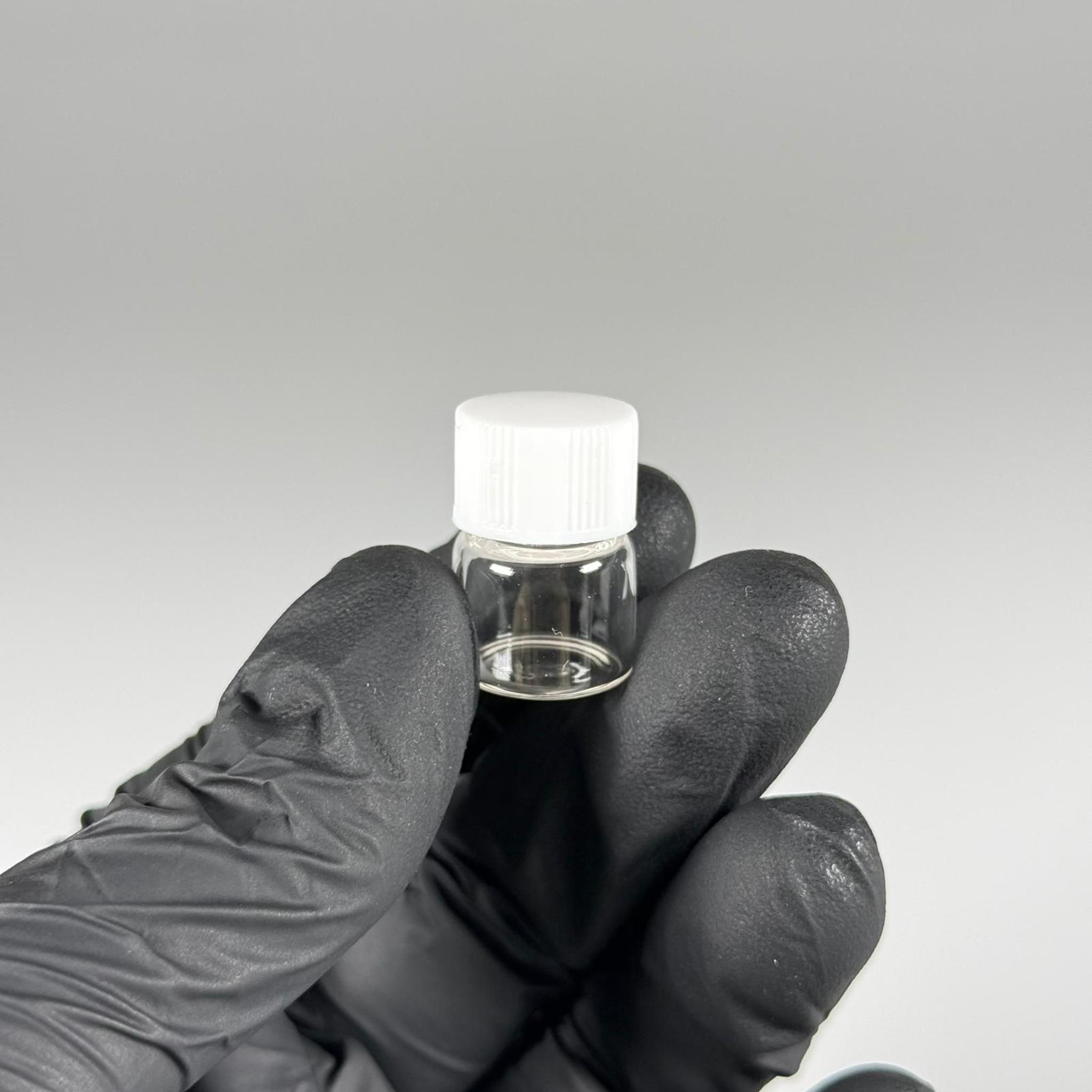 1 CC ŞEFFAF İNCE CAM ŞİŞE - BEYAZ KAPAKLI + İÇTEN DAMLALIKLI - 1 ML CAM ŞİŞE