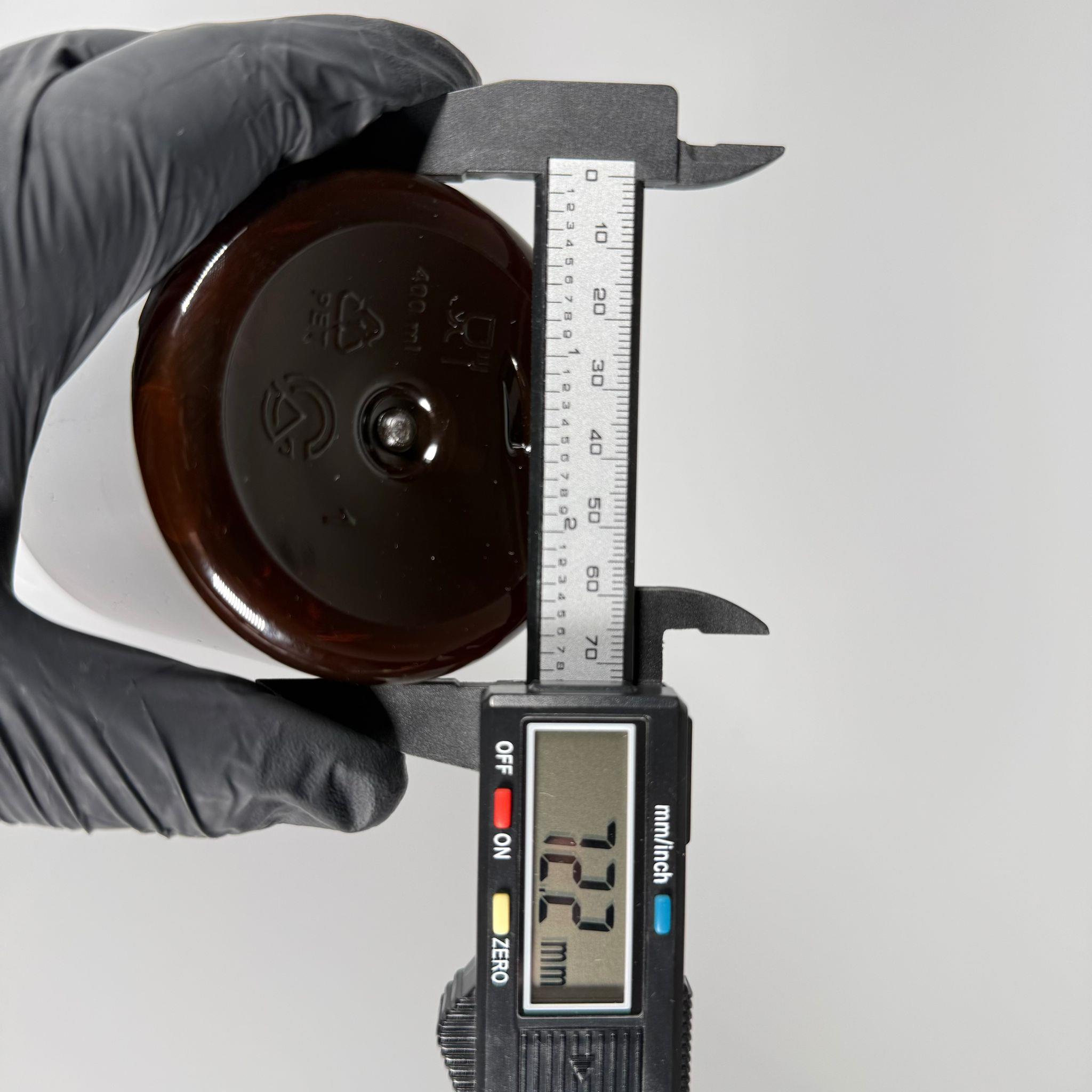 BAHARAT, TOZ, KAHVE, SAHLEP VB MUTFAK DÜZENLEME İÇİN KARE PLASTİK KAVANOZLAR - 400 ML -  RAF DÜZENLEYİCİ GIDAYA UYGUN KÖŞELİ GÜMÜŞ METAL KAPAKLI AMBER PET KAVANOZLARI