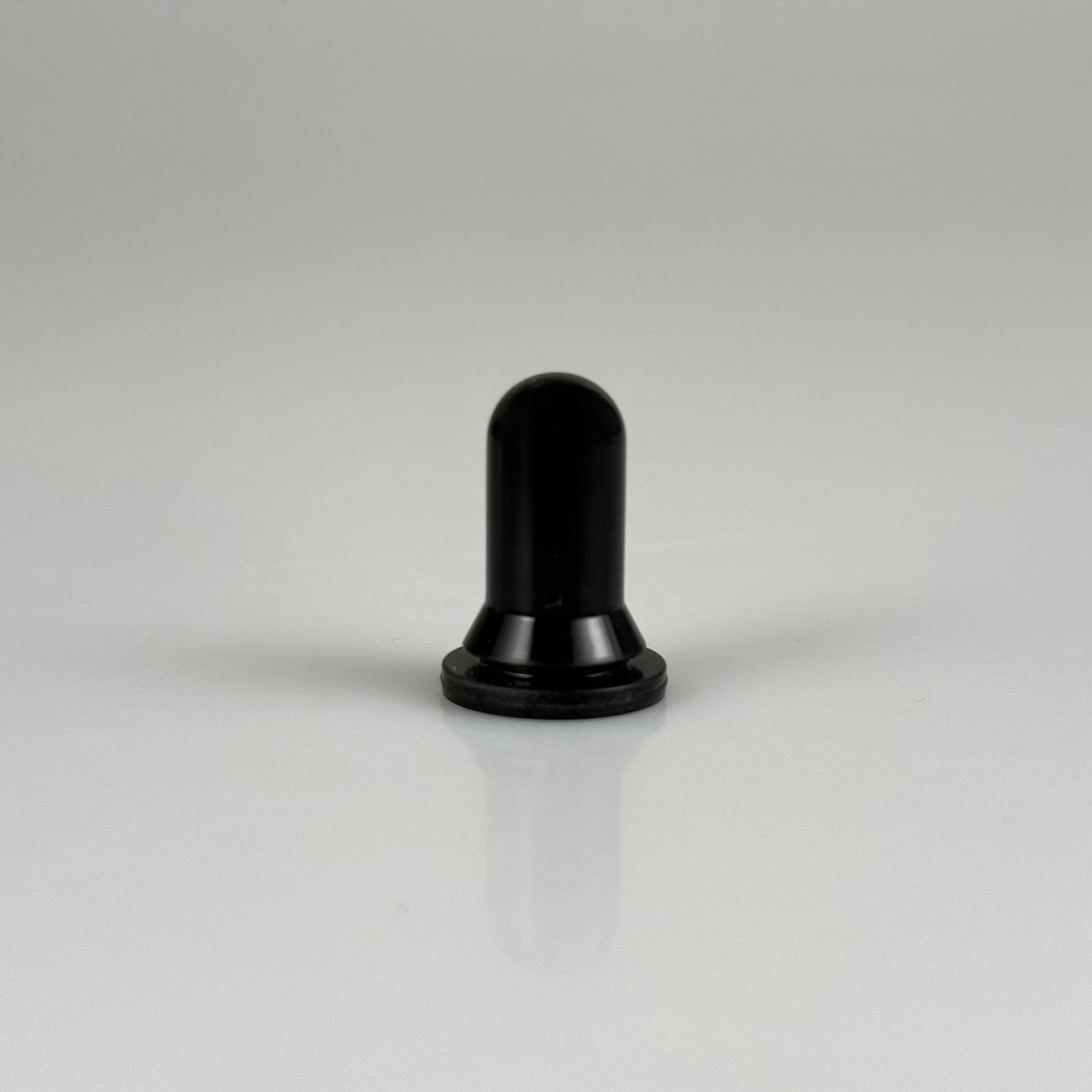 20 MM SİYAH EMZİK