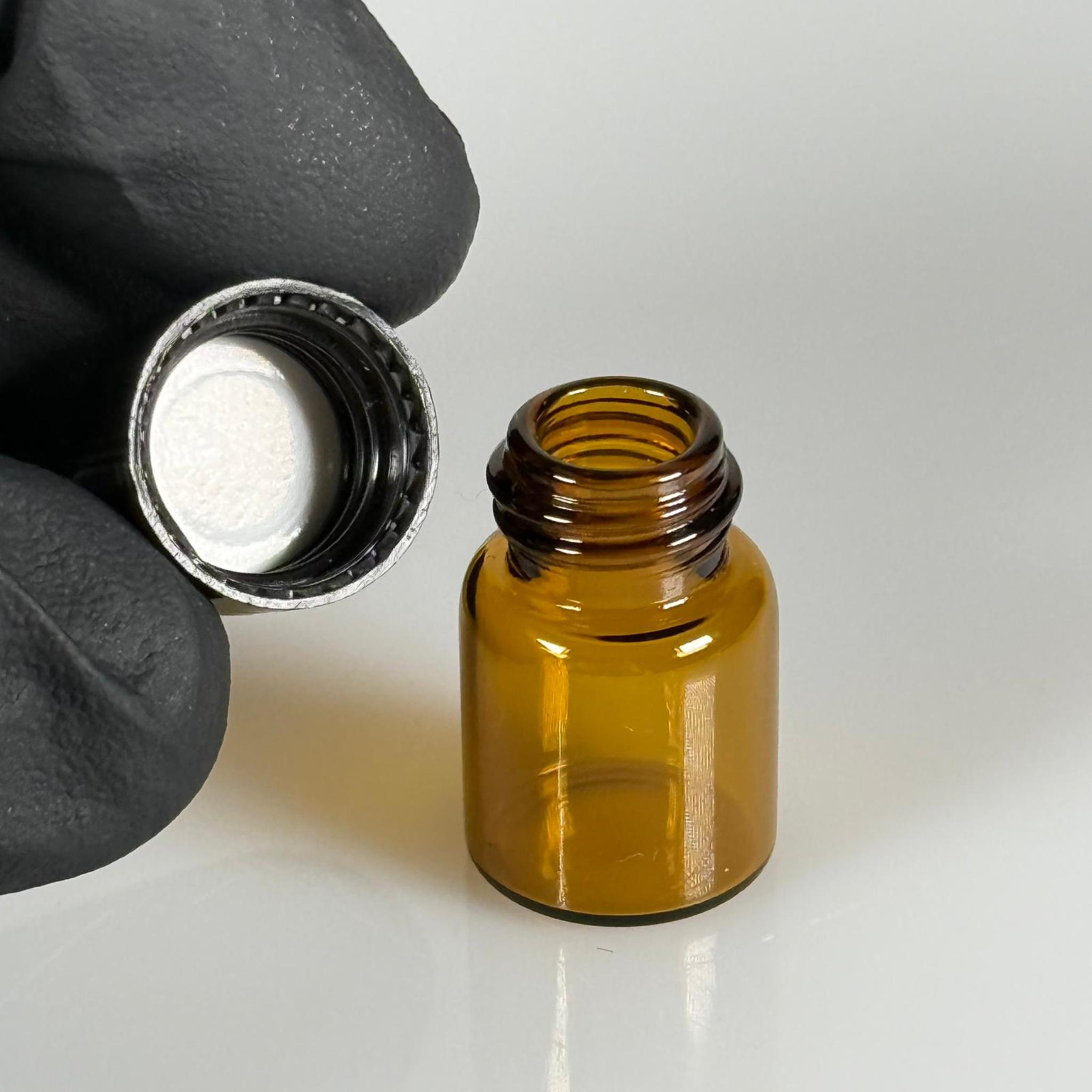2 CC AMBER CAM ŞİŞE - SİYAH KAPAKLI - 2 ML KAPAKLI CAM ŞİŞE