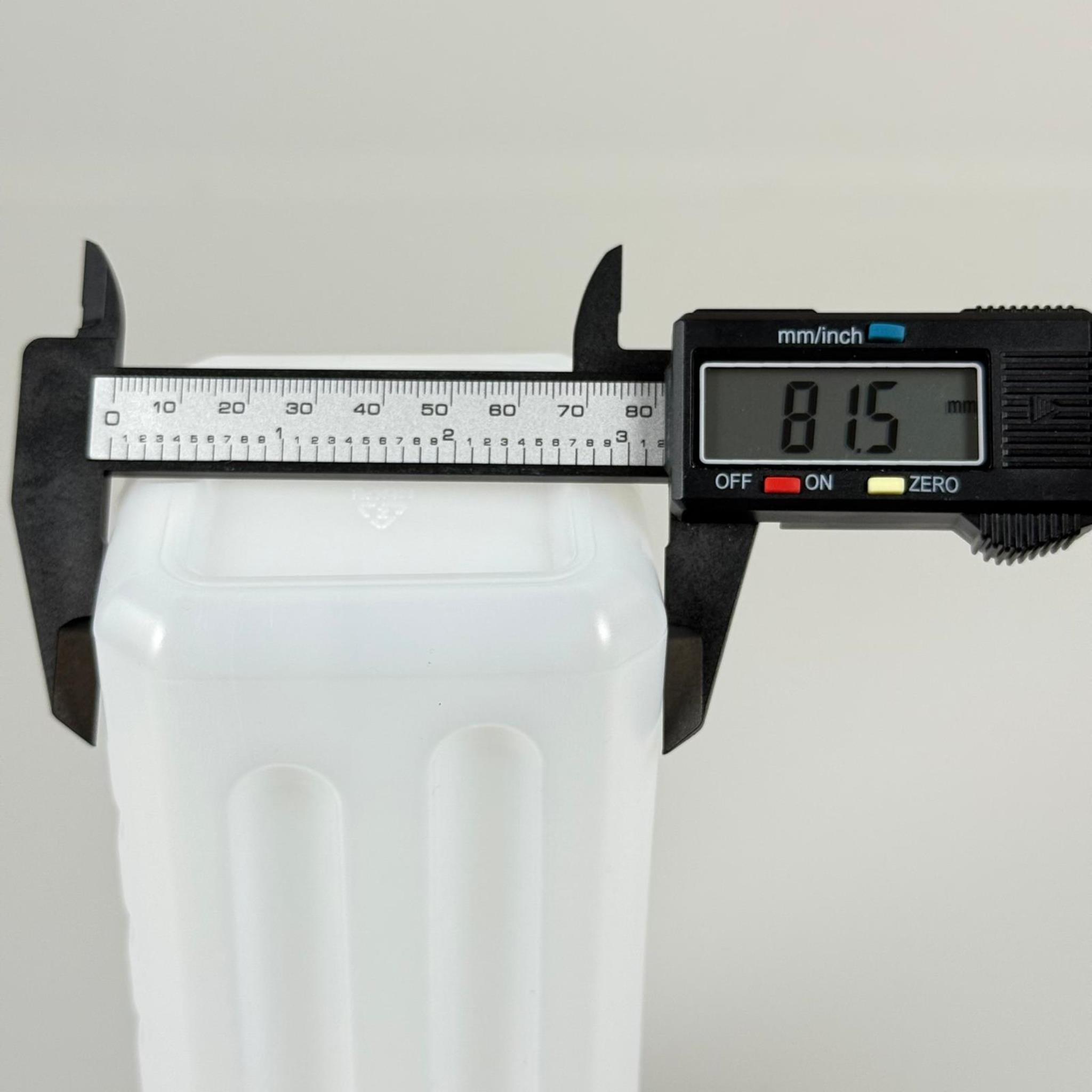 1000 CC DEZENFEKTAN BİDONU - BEYAZ POMPALI - 1 LİTRE BEYAZ BOŞ DEZENFEKTAN BİDONU