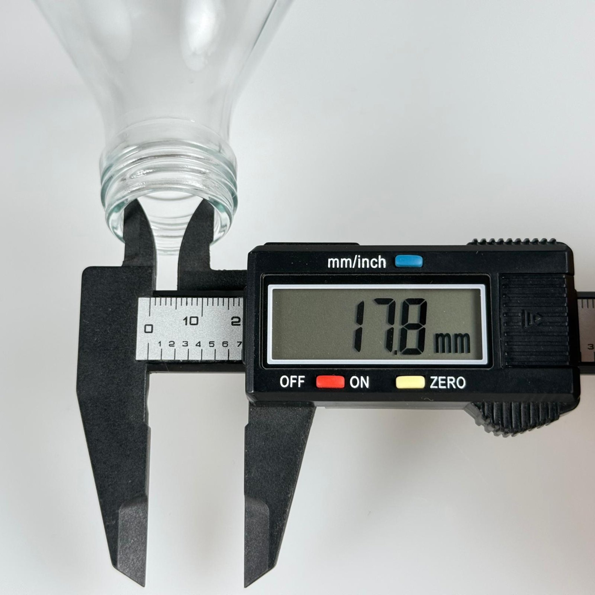 750 CC CAM ŞİŞE - 28 AĞIZ - KAPAKSIZ - 750 ML CAM ŞİŞE