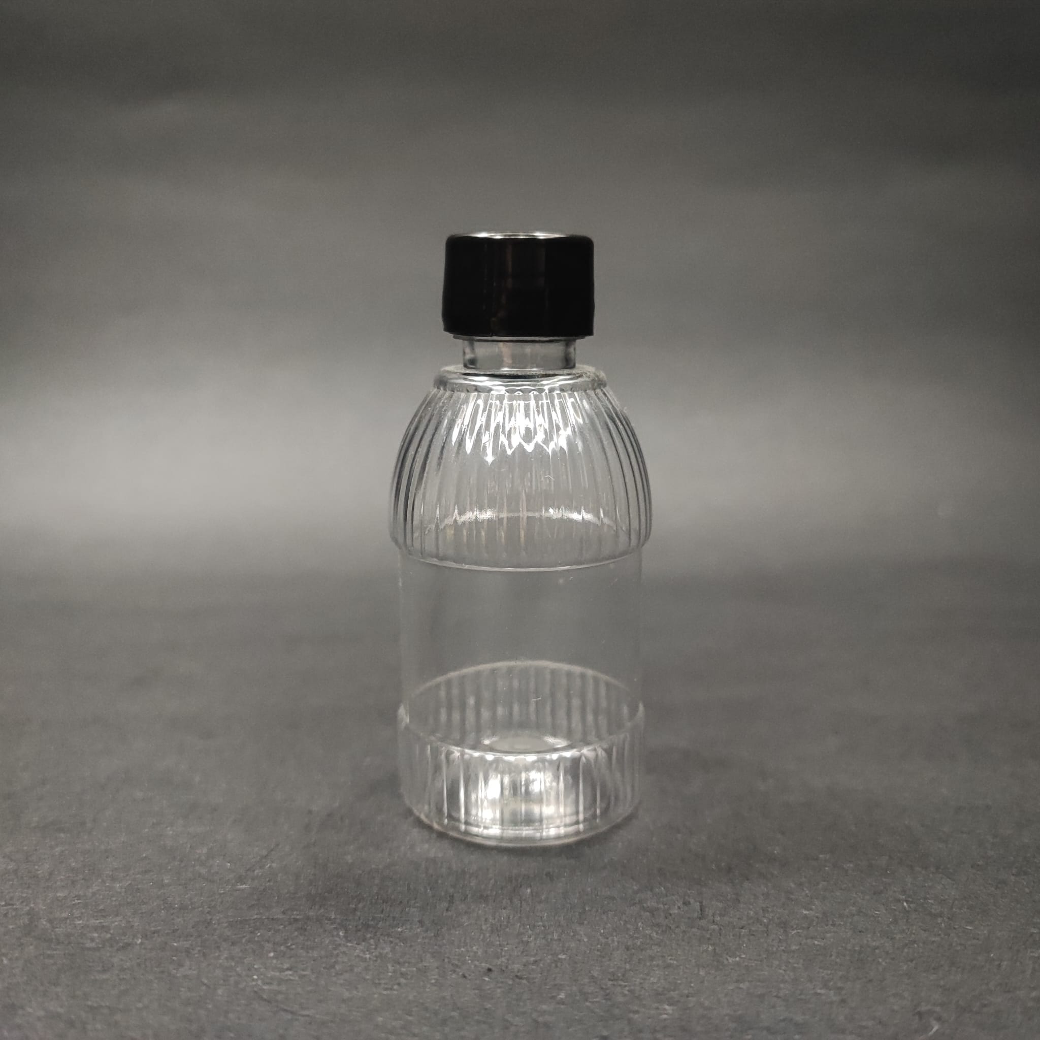 50 CC MANDALİNA MODEL PLASTİK ŞİŞE + KENDİNDEN CONTALI SIZDIRMAZ SİYAH KAPAK - 50 ML KAPAKLI PET ŞİŞE