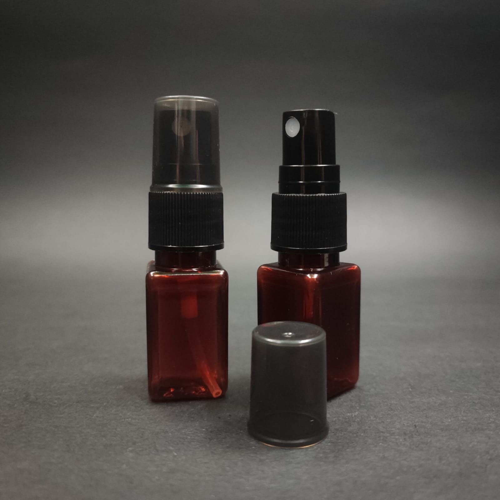 10 CC AMBER KARE PET ŞİŞE - SİYAH SPREYLİ TESTER 10 ML PLASTİK ŞİŞE