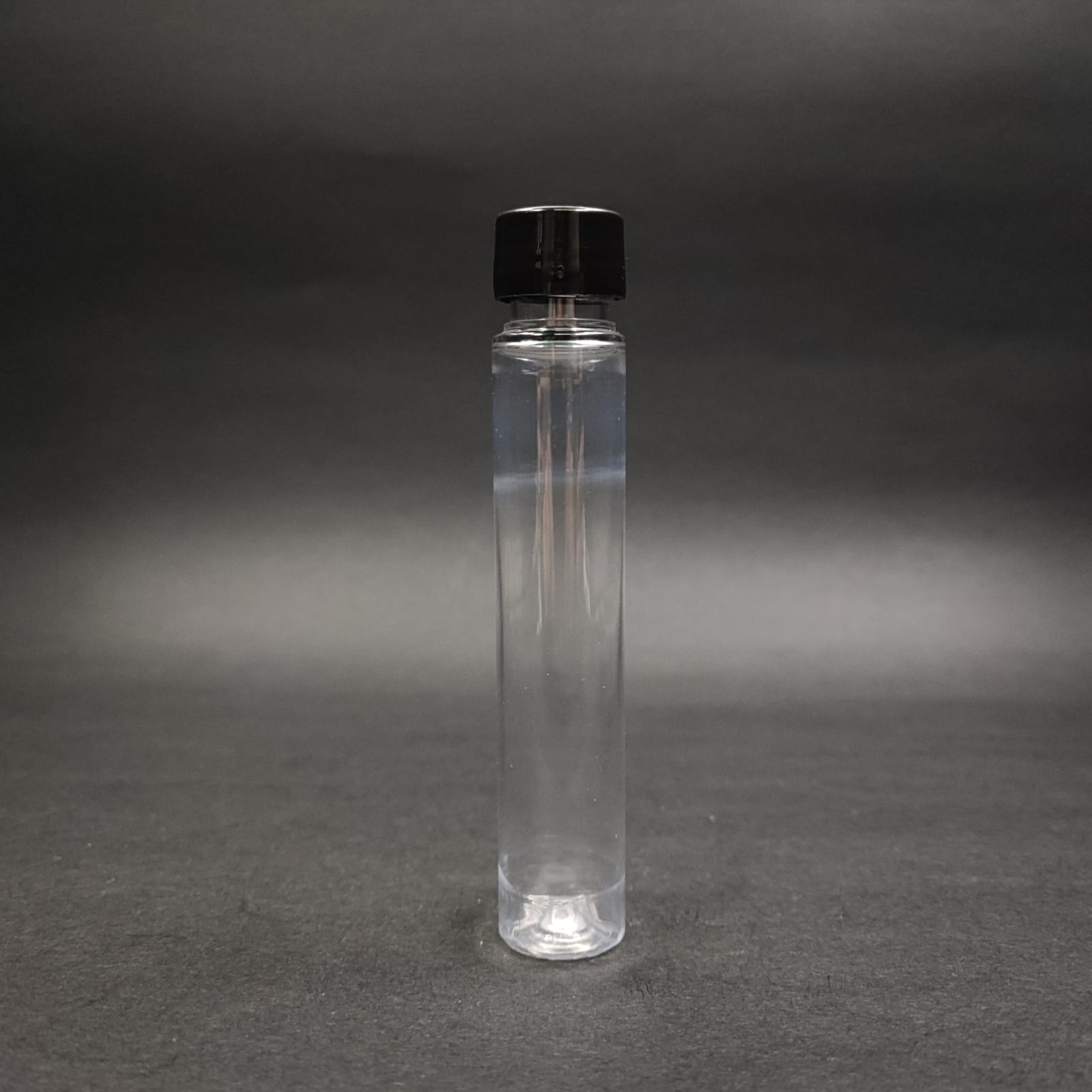 30 CC ŞEFFAF PLASTİK UZUN ŞİŞE + KENDİNDEN CONTALI SIZDIRMAZ SİYAH KAPAK  - 30 ML KAPAKLI PET ŞİŞE
