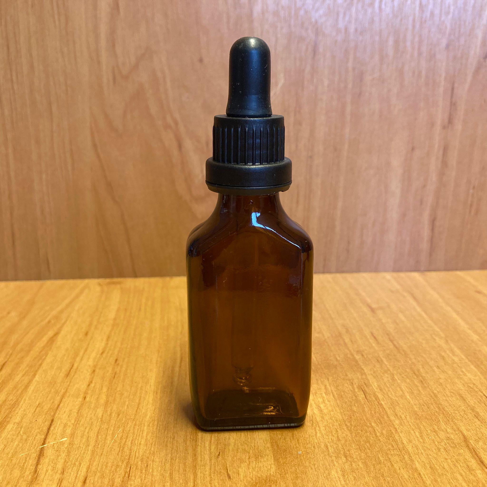 30 CC YASSI AMBER CAM DAMLALIKLI ŞİŞE - SİYAH EMZİK - SİYAH KİLİTLİ PLASTİK KAPAK - 30 ML KAHVERENGİ CAM DAMLALIKLI ŞİŞE