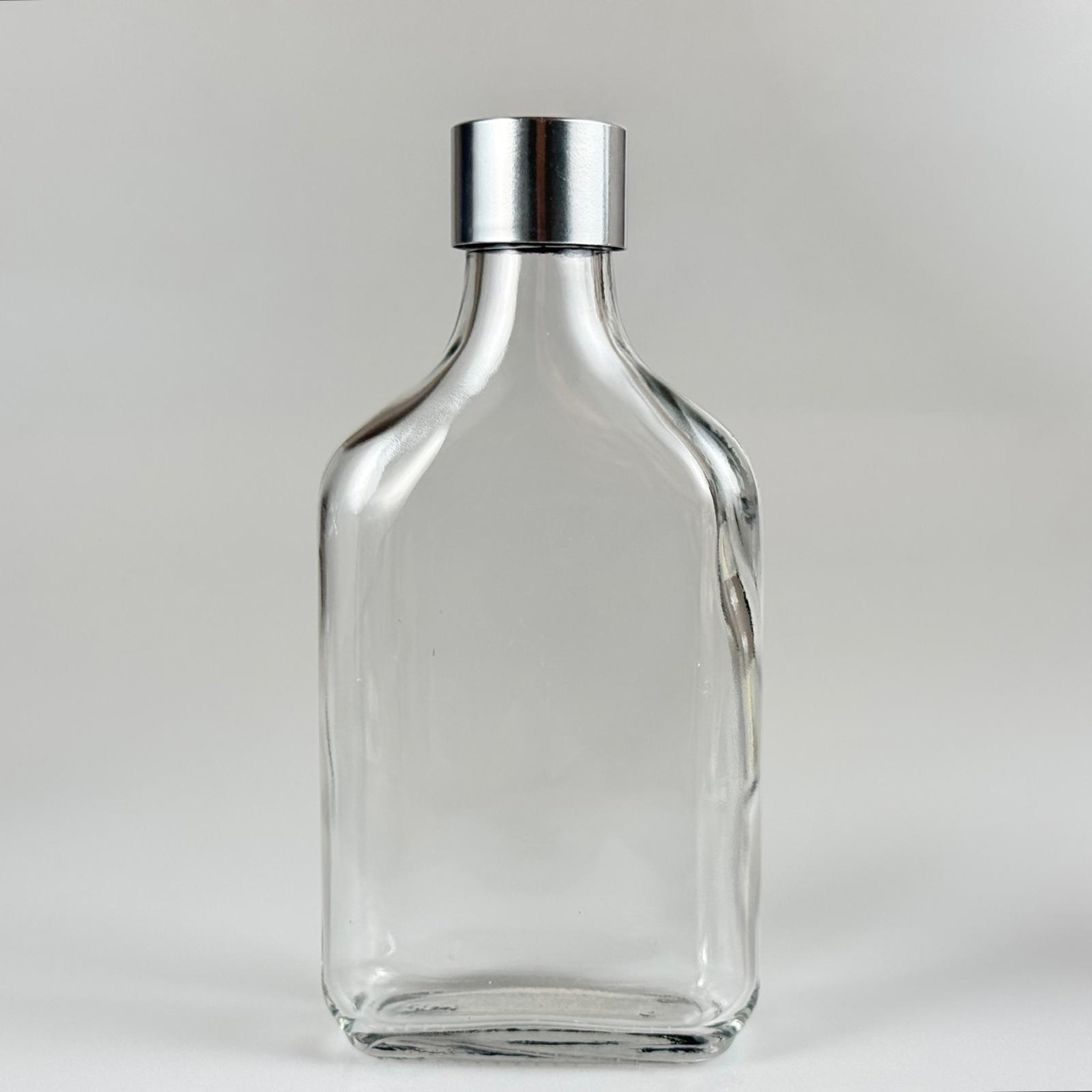 200 CC YASSI CAM COLD BREW ŞİŞE - SOĞUK KAHVE ŞİŞESİ -  ALÜMİNYUM KAPLAMALI GÜMÜŞ KAPAKLI TAKIM - 200 ML CAM ŞİŞE