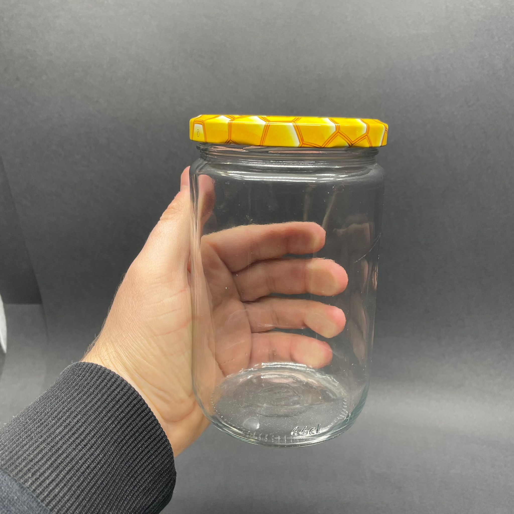 660 CC BAL KAVANOZU - PETEK KAPAKLI - BAL DESENLİ KAPAKLI 660 ML CAM KAVANOZ