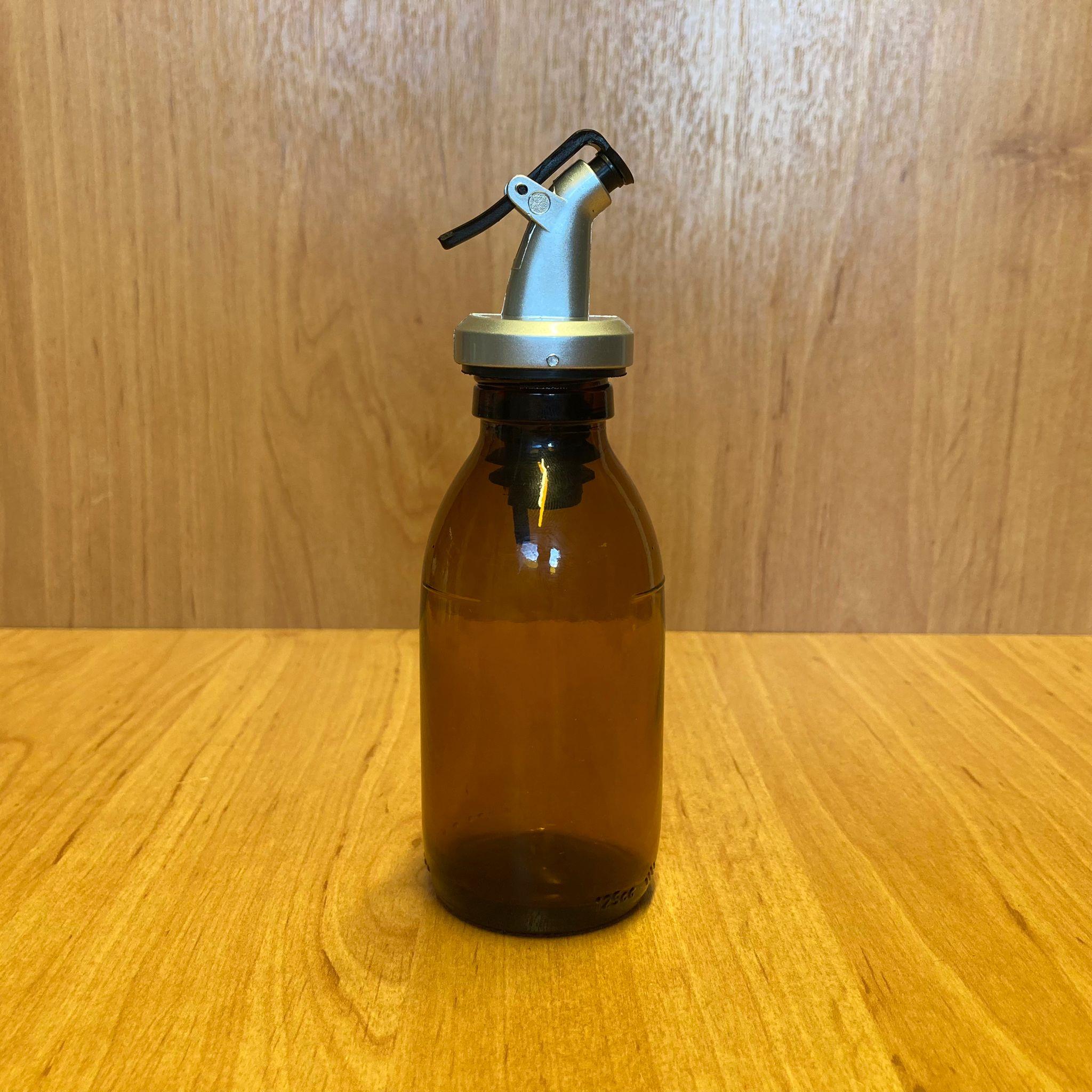 125 CC AMBER YAĞDANLIK ŞİŞESİ - 125 ML CAM YAĞLIK SİRKELİK ŞİŞE - GRİ AKITICILI Damlatmaz Yağlık/ Sirkelik