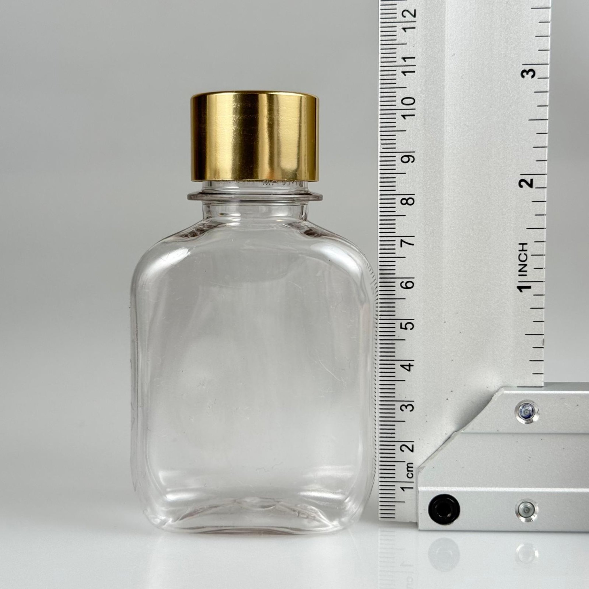 100 CC YASSI PET ŞİŞE + ALÜMİNYUM KAPLAMALI GOLD KAPAKLI + KÖR TIPALI TAKIM - 100 ML PET ŞİŞE