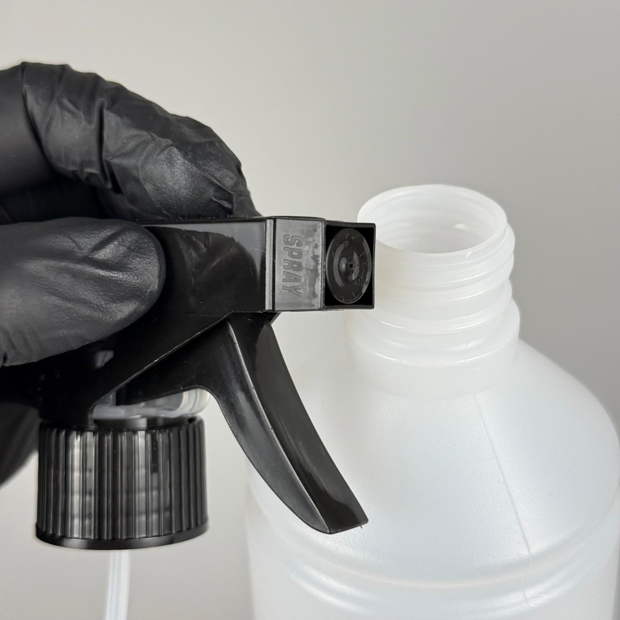 500 CC TİNER ŞİŞESİ - SİYAH TRİGER TETİK SPREYLİ - 500 ML KİMYASALA DAYANIKLI PLASTİK ŞİŞE - 0,5 LT POLİETİLEN ŞİŞE