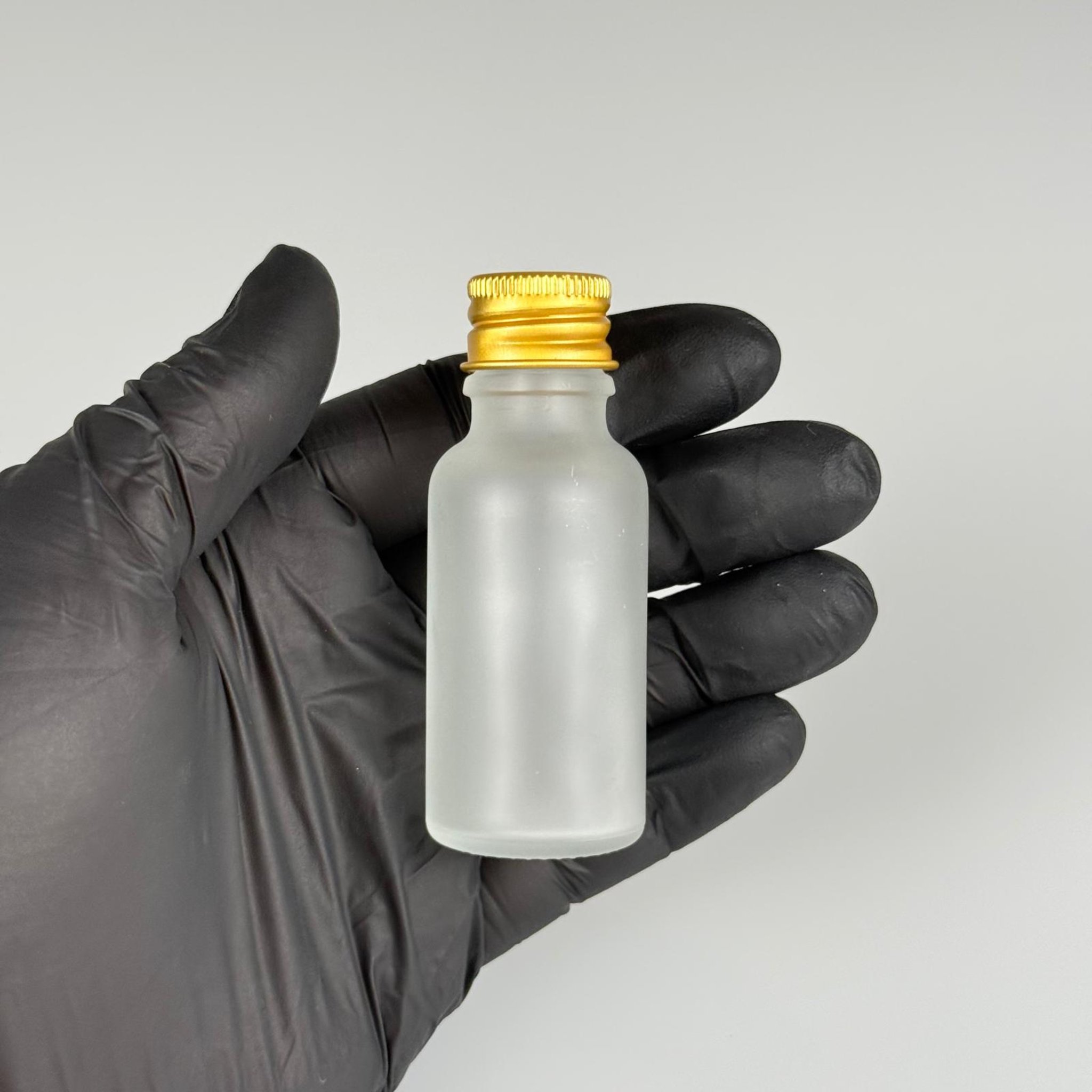 20 CC BUZLU CAM ŞİŞE + KÖPÜK CONTALI GOLD ALÜMİNYUM METAL KAPAKLI + DAMLALIKLI KOLONYA TIPALI TAKIM - 20 ML BUZLU CAM ŞİŞE