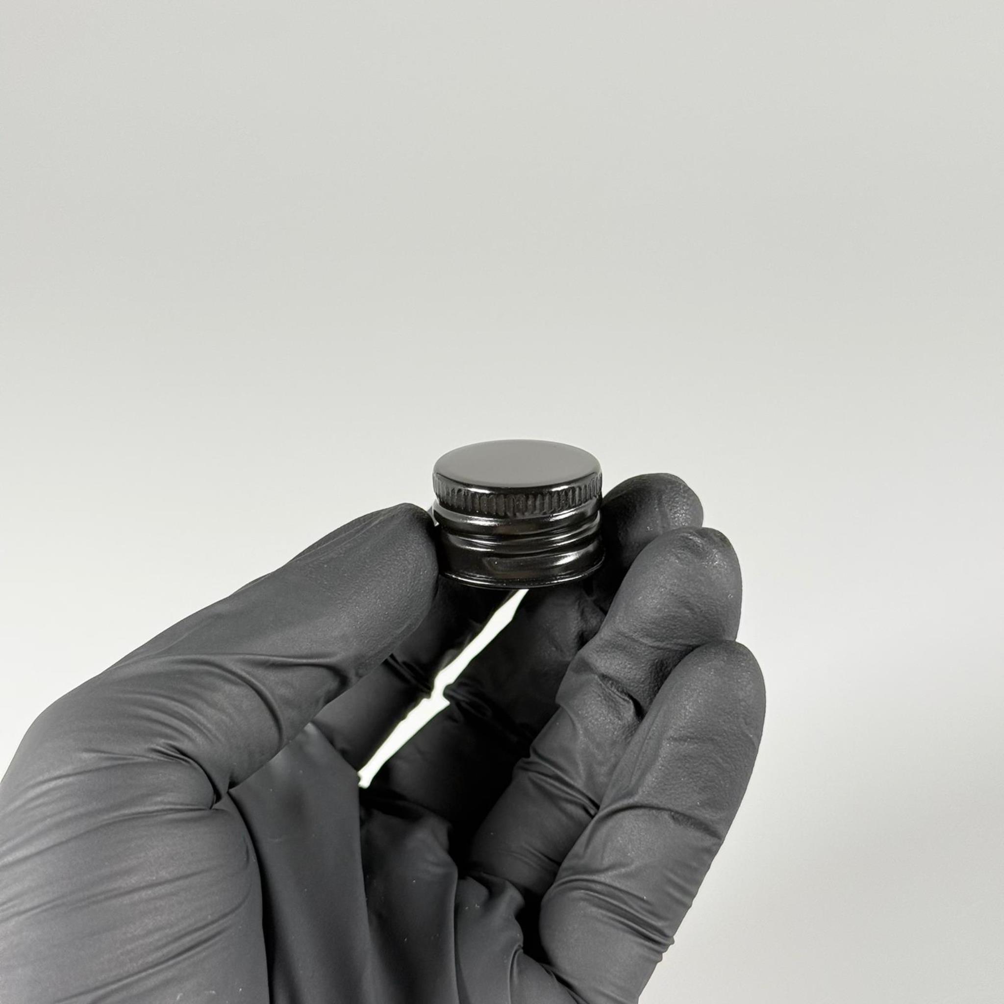 24 MM VİDALI METAL ALÜMİNYUM SİYAH KAPAK