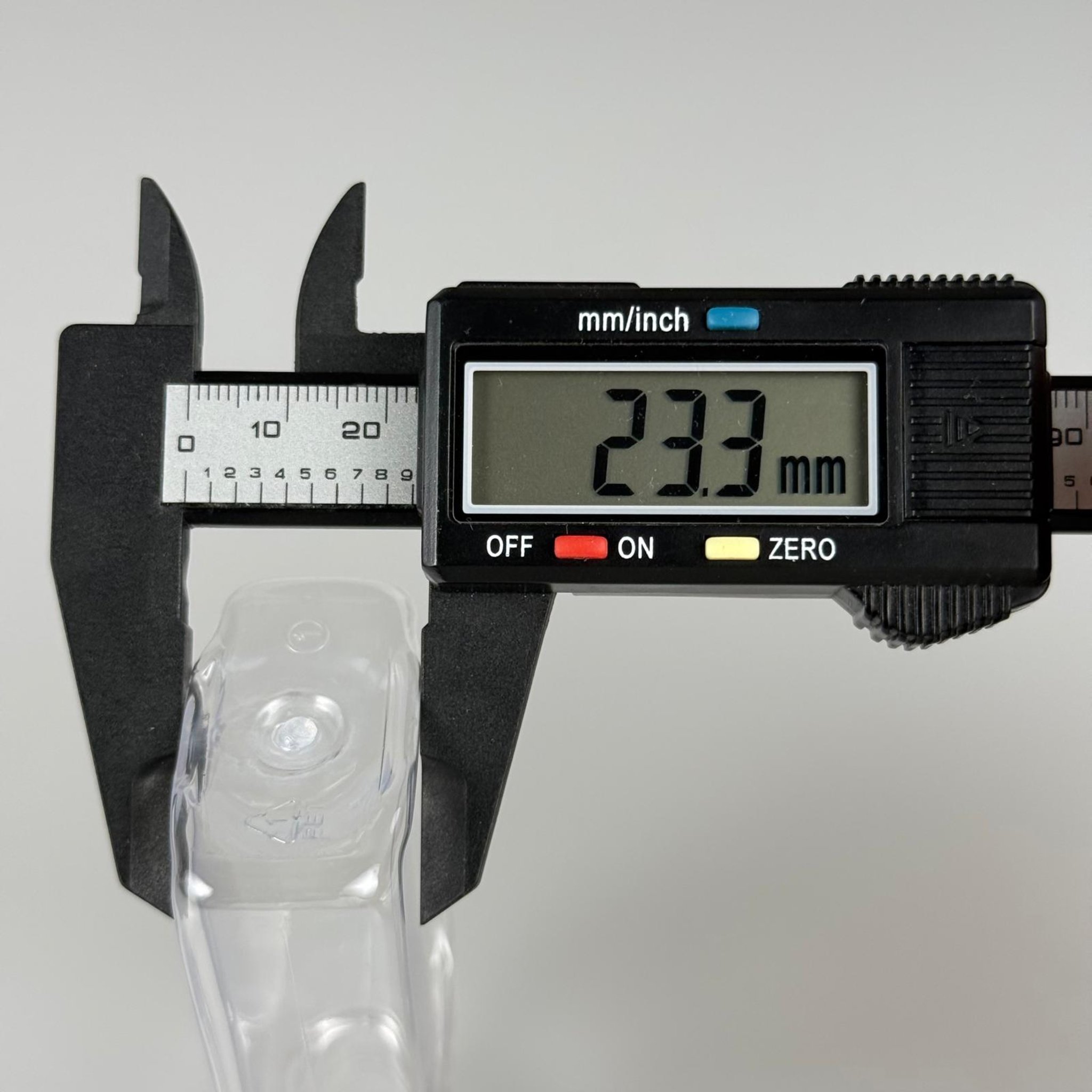 50 CC ŞEFFAF YASSI KÖŞELİ MODEL PET ŞİŞE + KÖPÜK CONTALI GÜMÜŞ ALÜMİNYUM METAL KAPAKLI TAKIM - 50 ML PLASTİK ŞİŞE