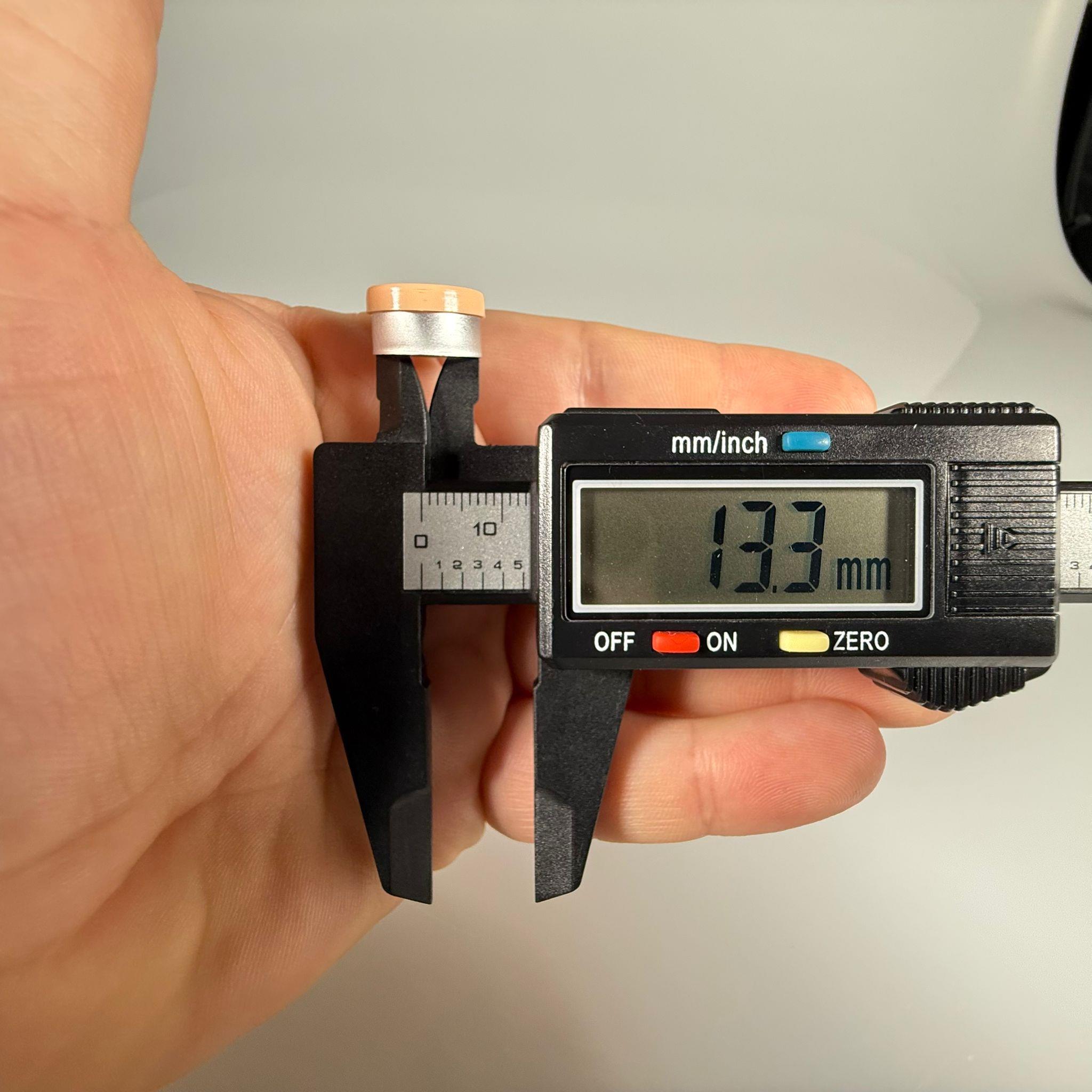 13 AĞIZ VİAL ŞİŞELER İÇİN FLİP OFF PENİSİLİN ALÜMİNYUM FLAKON KAPAK BEJ - 13 MM FLİP-OFF KAPAK