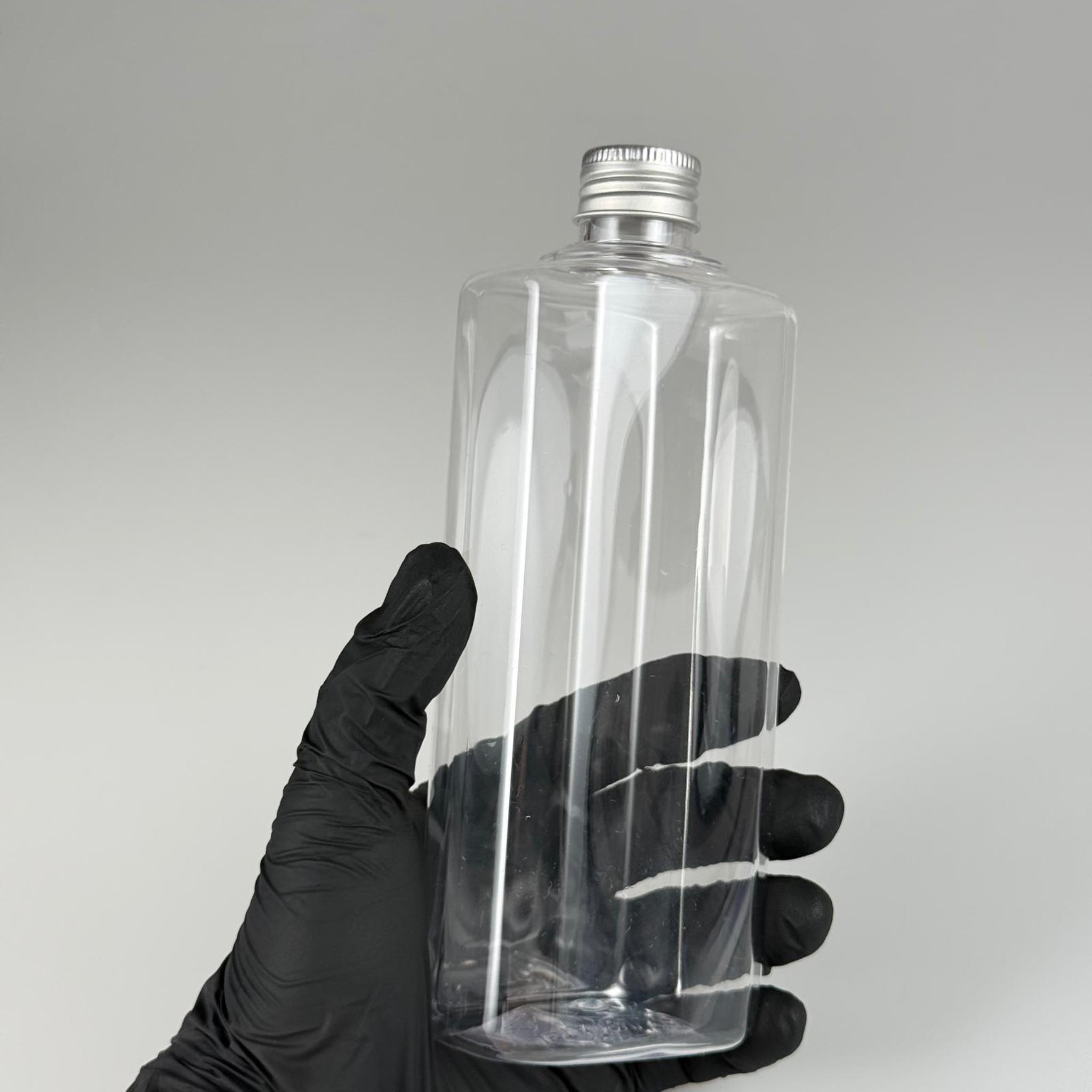 400 CC YASSI MODEL ŞEFFAF PET ŞİŞE (24 AĞIZ) + KÖPÜK CONTALI GÜMÜŞ METAL ALÜMİNYUM KAPAKLI TAKIM - 400 ML KAPAKLI PLASTİK ŞİŞELER