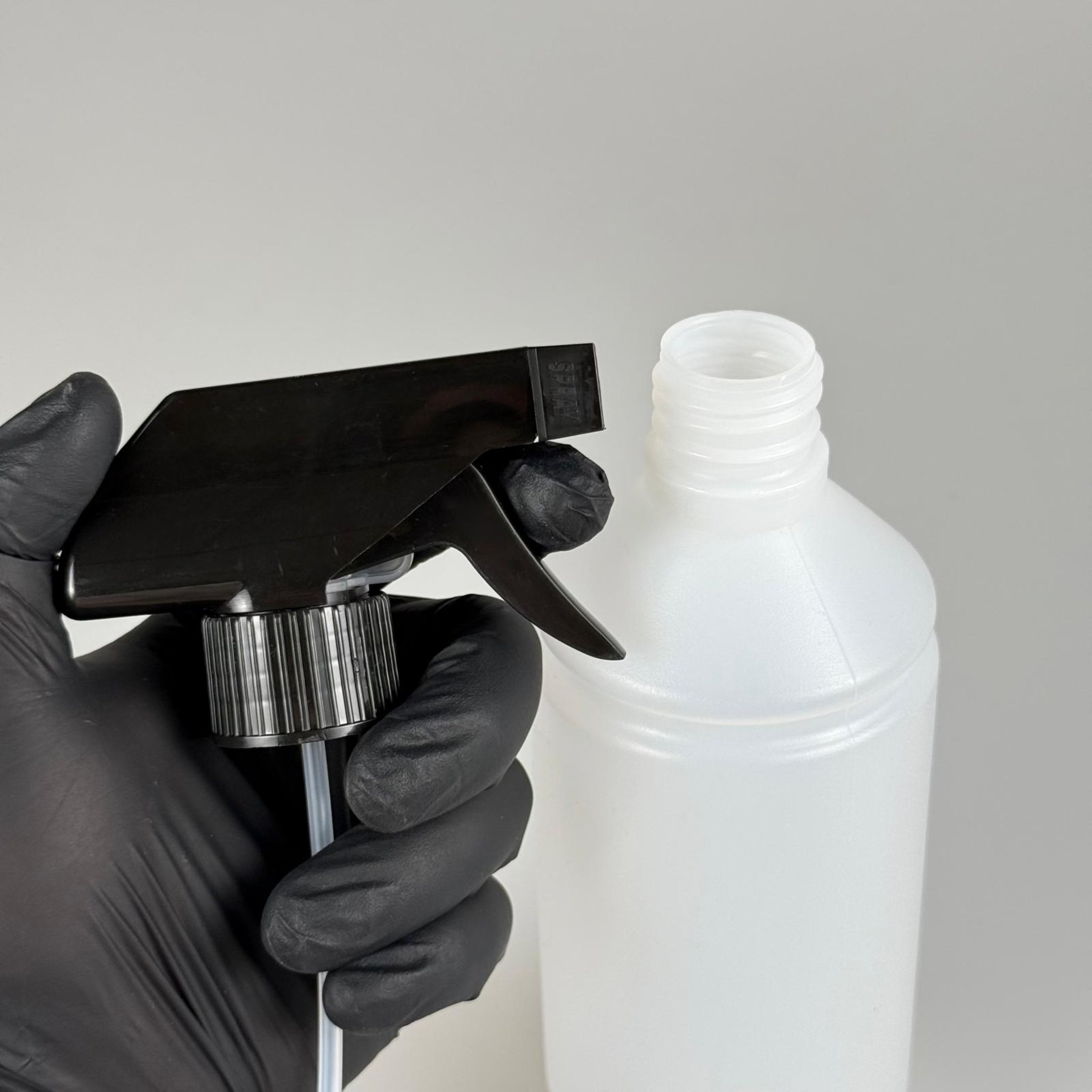 500 CC TİNER ŞİŞESİ - SİYAH TRİGER TETİK SPREYLİ - 500 ML KİMYASALA DAYANIKLI PLASTİK ŞİŞE - 0,5 LT POLİETİLEN ŞİŞE