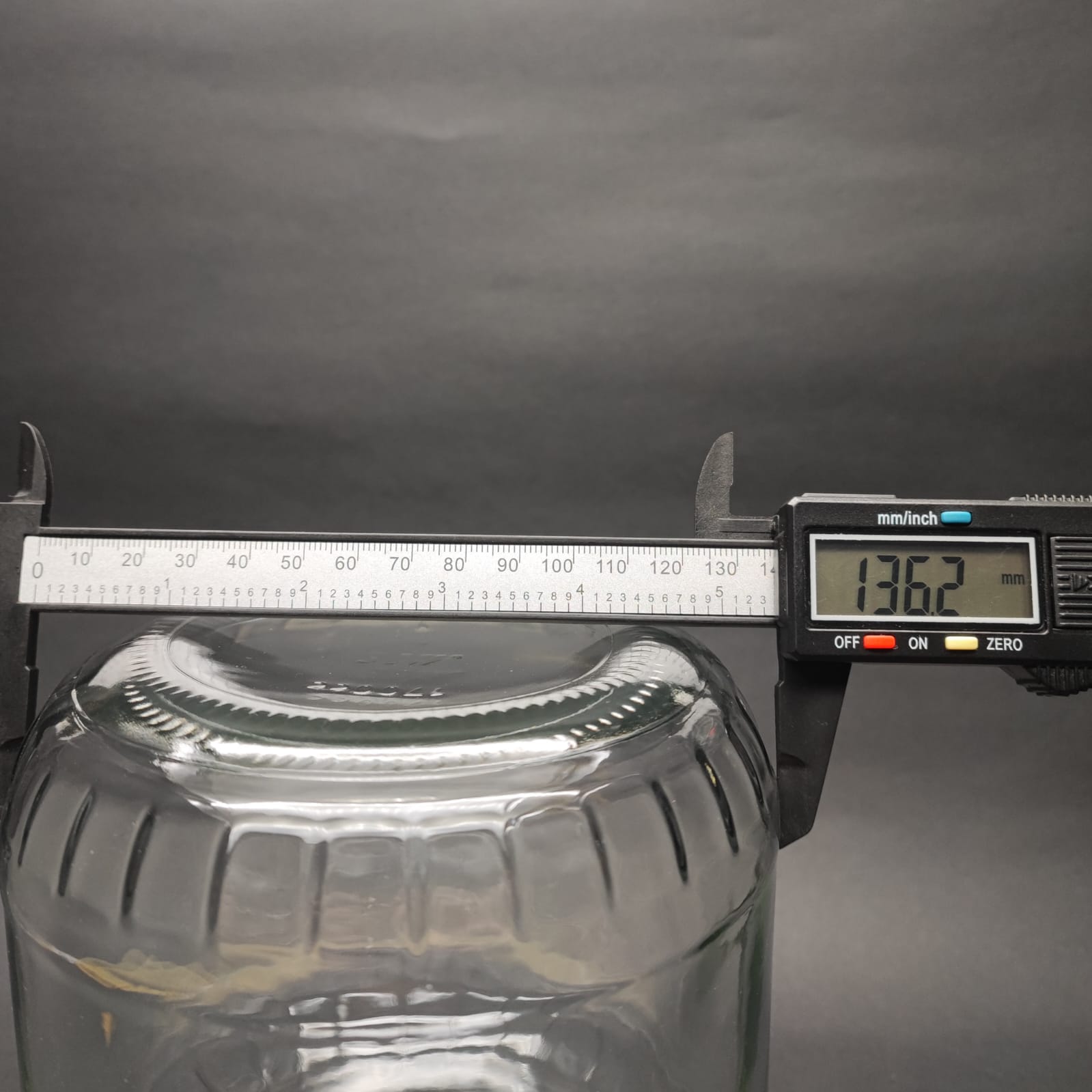 1700 CC FASİT CAM KAVANOZ - KIRMIZI METAL KAPAKLI - 1700 ML FASİT CAM KAVANOZ