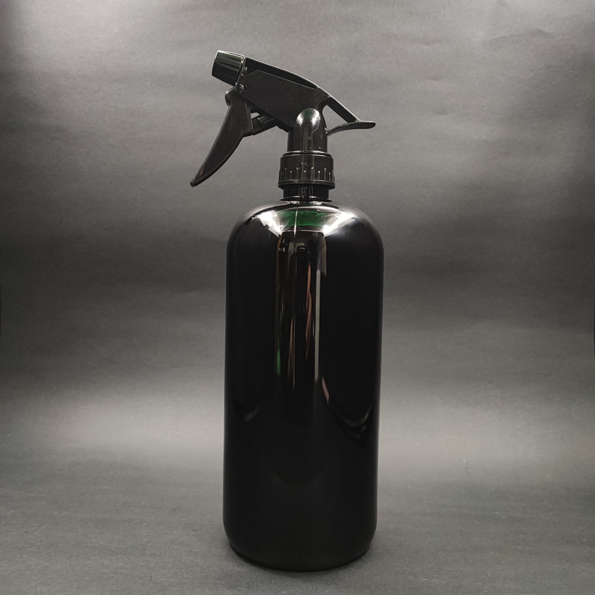 1000 CC PET OTO TEMİZLİK ŞİŞESİ (SİYAH) - DOZAJLI KİMYASALA DAYANIKLI TRİGER SPREYLİ  - 1000 ML BOŞ SPREYLİ PLASTİK ŞİŞE