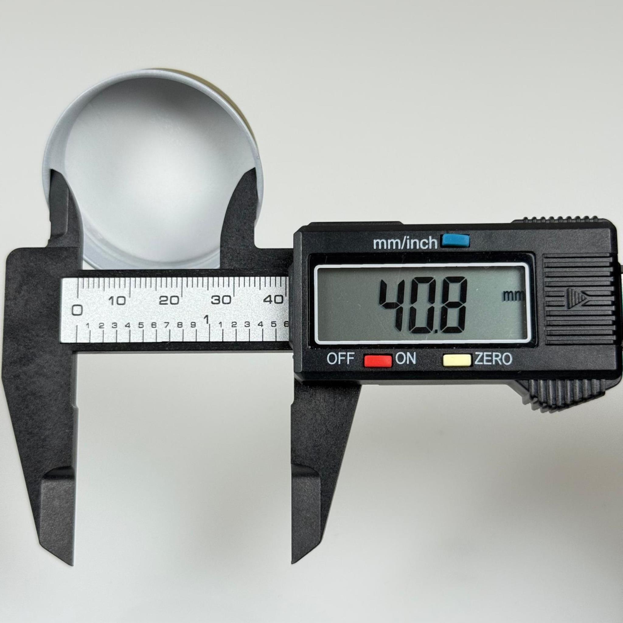 41/18 MM VİDALI GOLD METAL KAPAK (3 LİTRE KULPLU GALON ŞİŞE UYUMLU)