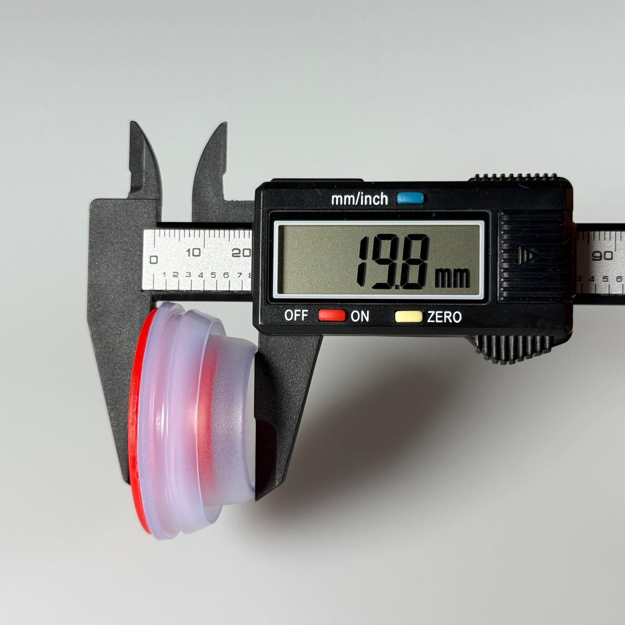 42 MM P2 K CL NATÜREL KIRMIZI BERİCAP  (SOLVENT VE TİNER TENEKESİ İÇİN) - TENEKE İÇİN PLASTİK KAPAK - YEDEK KİMYASAL TENEKE KAPAĞI - Çakma Metal TENEKE Kapağı