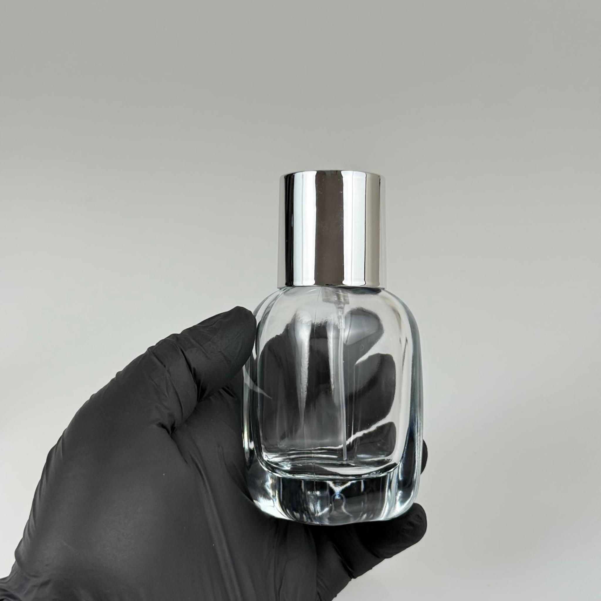 50 ML SİLİNDİR MODEL CORE PARFÜM ŞİŞESİ - GOLD METAL SPREYLİ + GÜMÜŞ GENİŞ KAPAKLI (AĞIZ 15 MM GEÇME KOLAY KAPAMA)