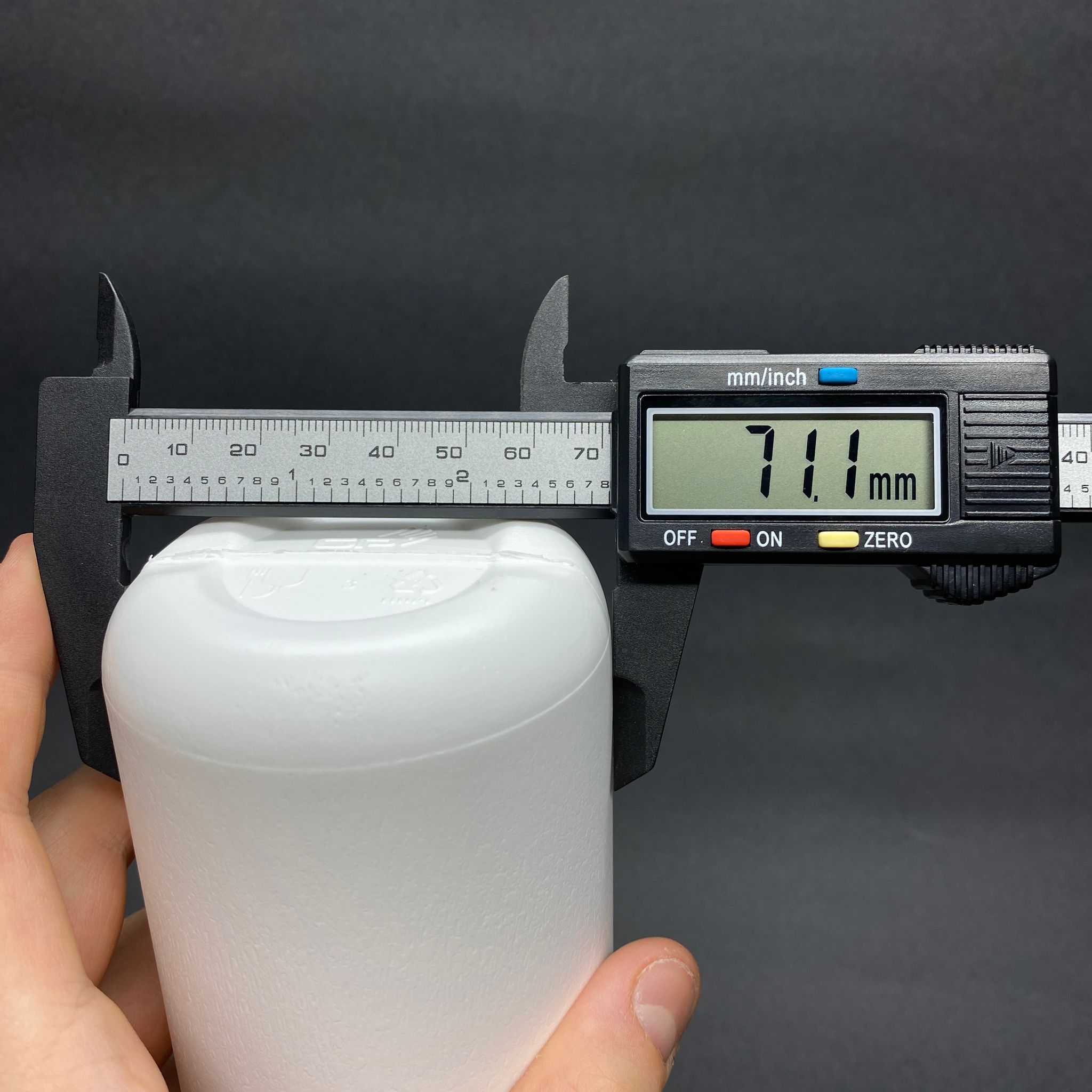 500 CC TARIM ŞİŞESİ - BEYAZ - ALÜMİNYUM CONTALI BEYAZ KAPAKLI - 500 ML GENİŞ AĞIZLI KALIN POLİETİEN ŞİŞE - ZİRAİ İLAÇ ŞİŞESİ