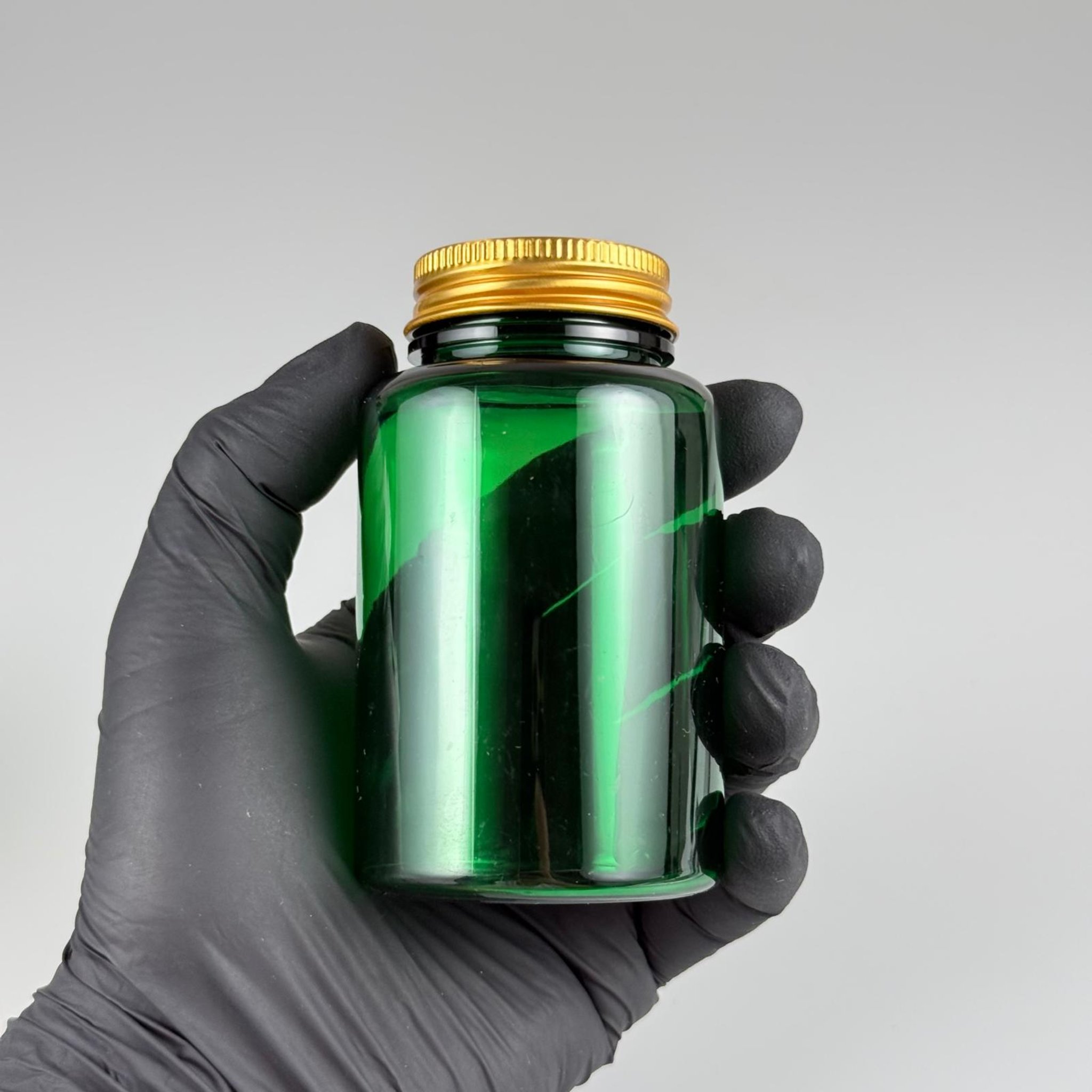 150 CC YEŞİL PET PUDRA ŞİŞESİ + KÖPÜK CONTALI GOLD METAL KAPAKLI + PUDRA TIPALI TAKIM - 150 ML PUDRA KUTUSU, EKO TUZLUK