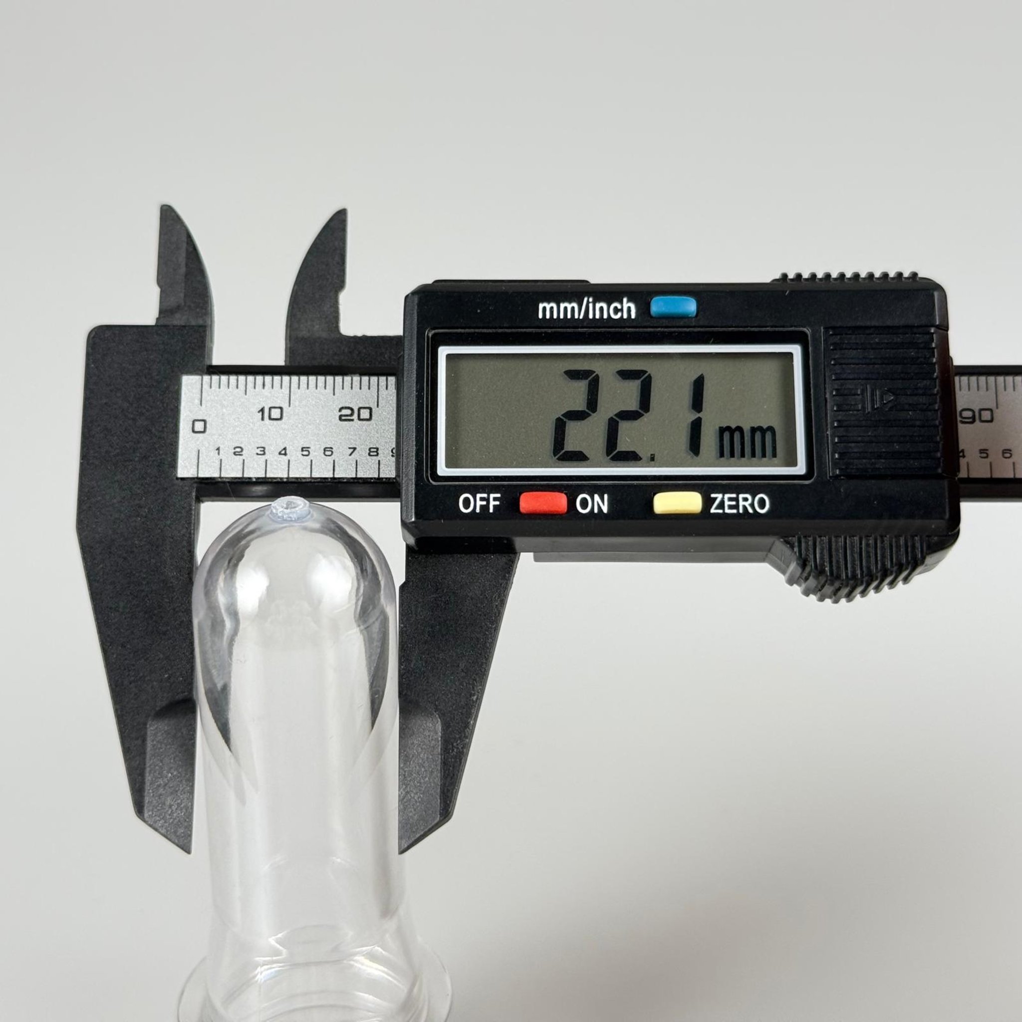 9 CM TÜP - 20 CC UZUN KALIN PET ŞİŞE + ALÜMİNYUM KAPLAMALI GOLD KAPAKLI + KÖR TIPALI TAKIM - 20 ML KALIN PET ŞİŞE