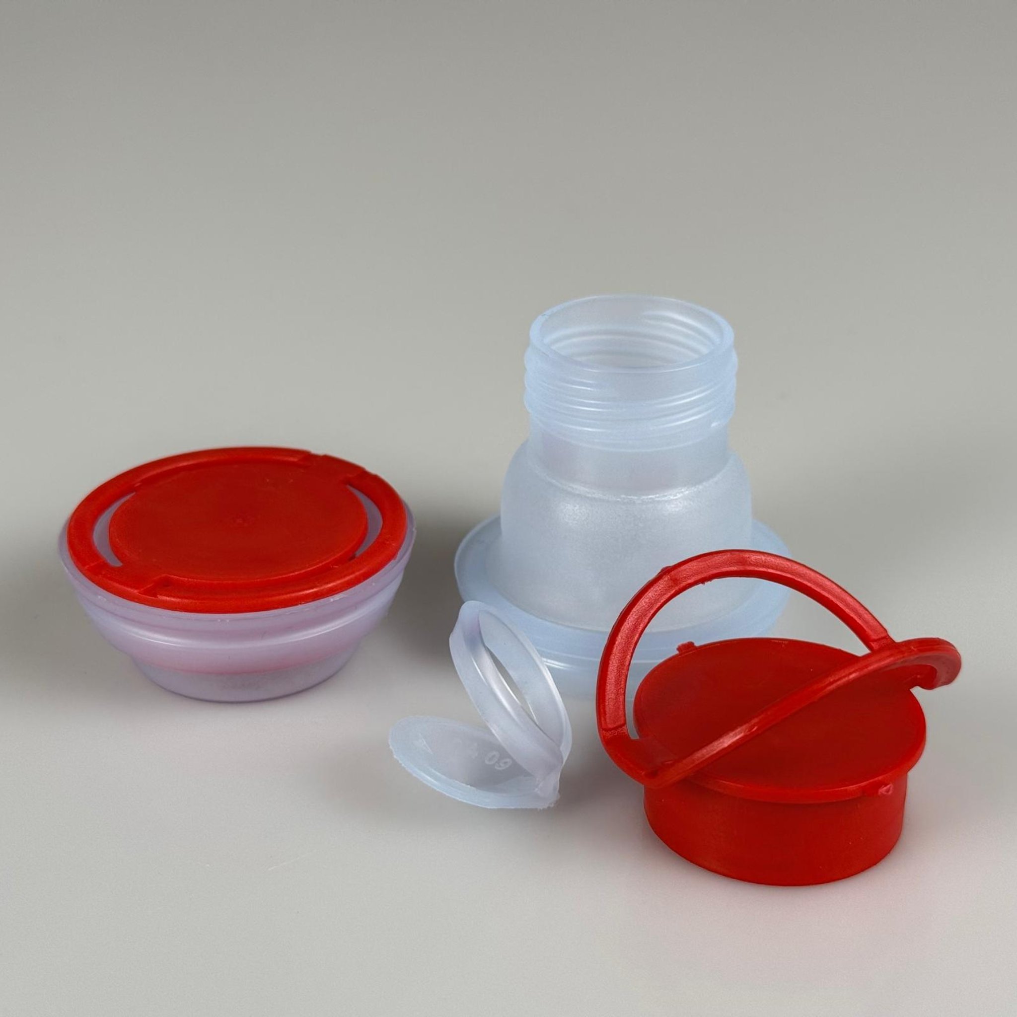 42 MM P2 K CL NATÜREL KIRMIZI BERİCAP  (SOLVENT VE TİNER TENEKESİ İÇİN) - TENEKE İÇİN PLASTİK KAPAK - YEDEK KİMYASAL TENEKE KAPAĞI - Çakma Metal TENEKE Kapağı