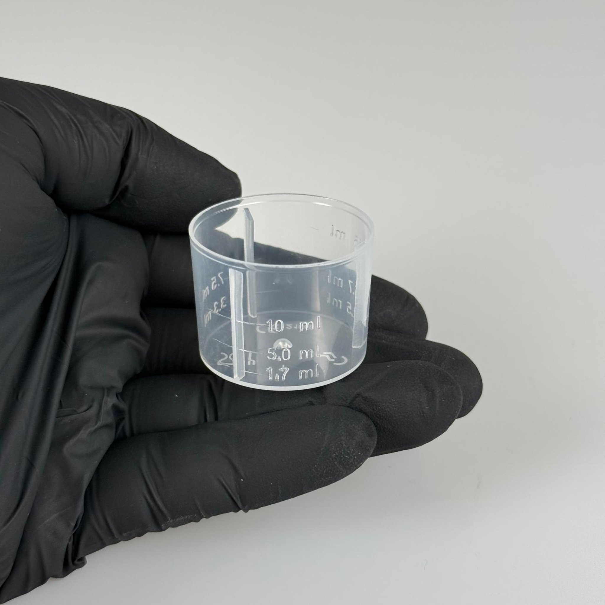 ÖLÇEK - 15 ML -  25 PP AĞIZ ECZA ŞİŞESİ İÇİN ÖLÇEK - ŞURUP KAPAĞININ ÜSTÜNE GEÇER