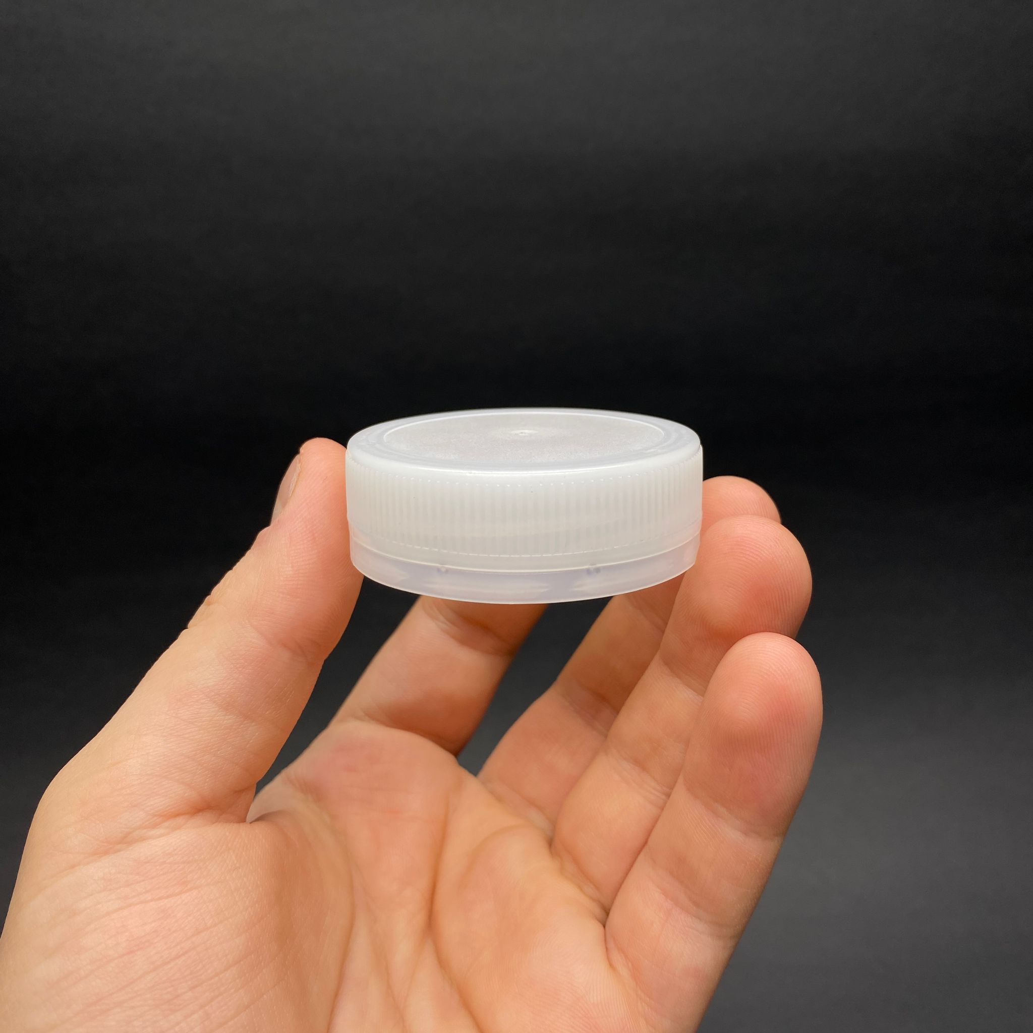 48 MM VİDALI KİLİTLİ PLASTİK KAPAK BEYAZ - 5 LİTRE SU PETİ KAPAĞI - 10 LİTRE SU PETİ KAPAĞI - KİLİTLİ