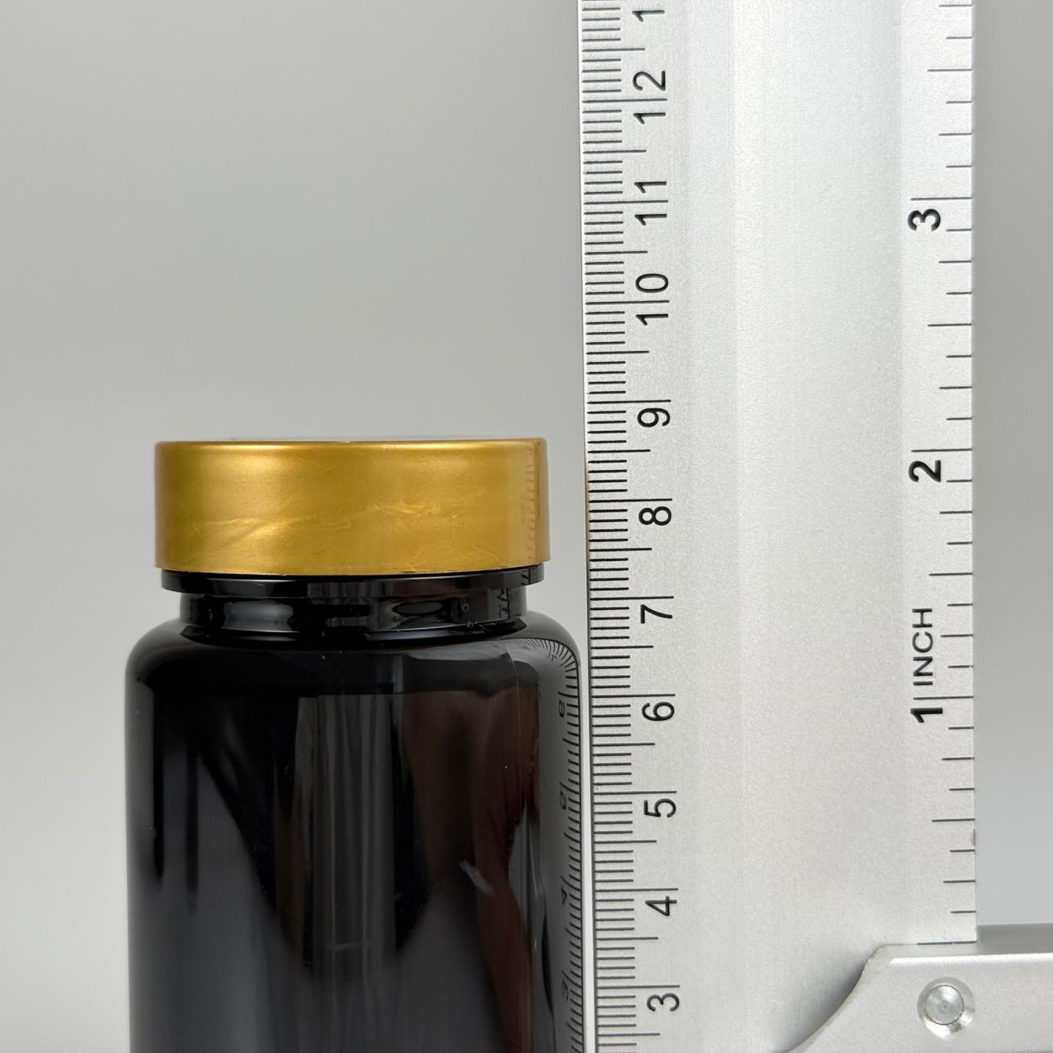 100 CC SİYAH PET TABLET ŞİŞESİ - GOLD KAPAKLI - 100 ML KAPSÜL KUTUSU - İLAÇ ŞİŞESİ - MEDİKAL HAP ŞİŞESİ - FARMASÖTİK KAVANOZ