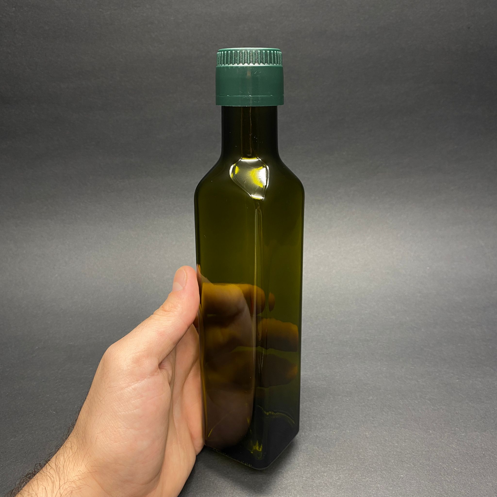250 CC YEŞİL MARASKA CAM ŞİŞE - KİLİTLİ YEŞİL AKITICILI DROP - STOP KAPAKLI - 250 ML KÖŞELİ YAĞ ŞİŞESİ - SİRKE ŞİŞESİ - 0.25 LT MARASKA KÖŞELİ CAM ŞİŞE