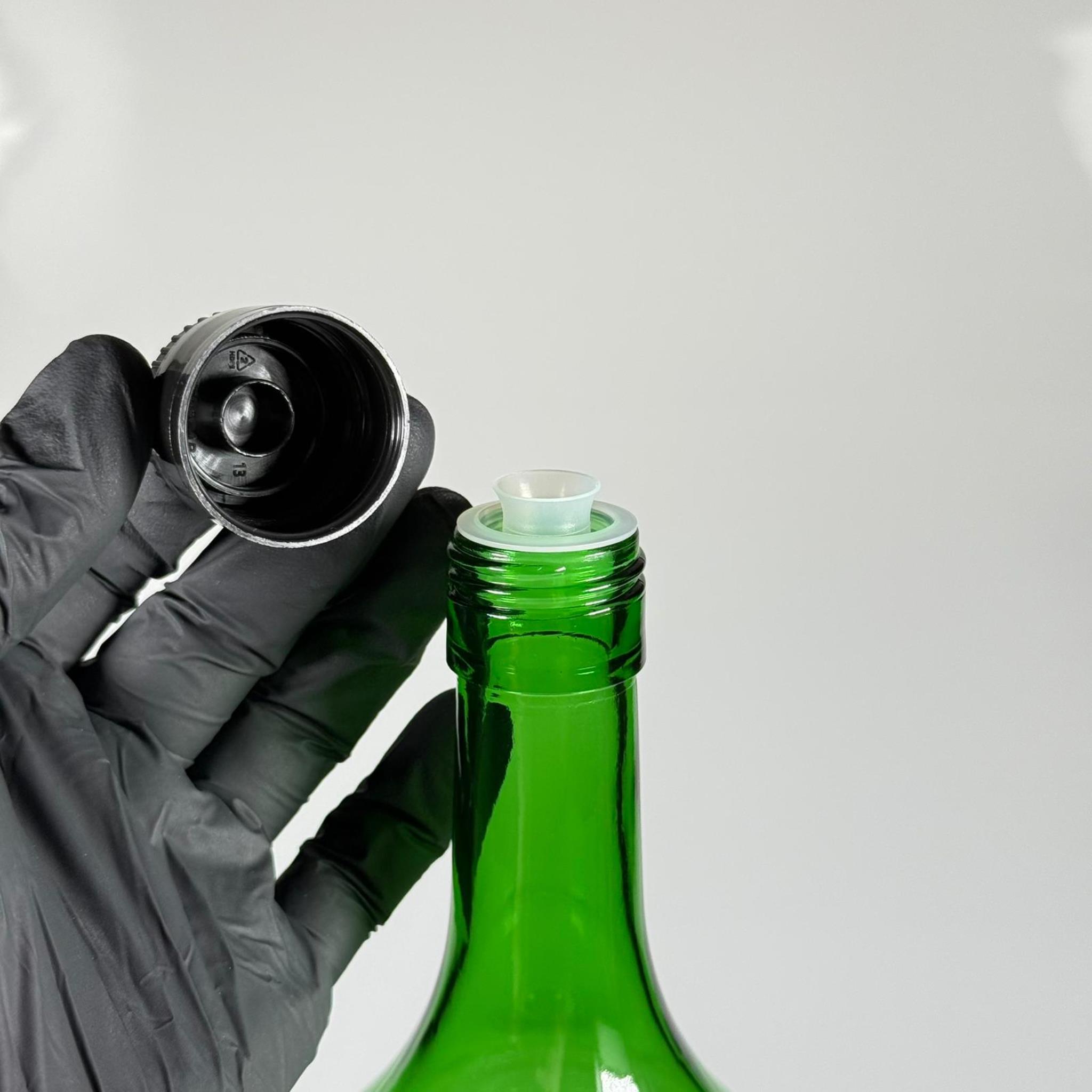 1500 CC CAM ŞİŞE YEŞİL - SİYAH AKITICILI DROP STOP KAPAKLI - 1500 ML CAM ŞİŞE - 1,5 LT CAM ŞİŞE