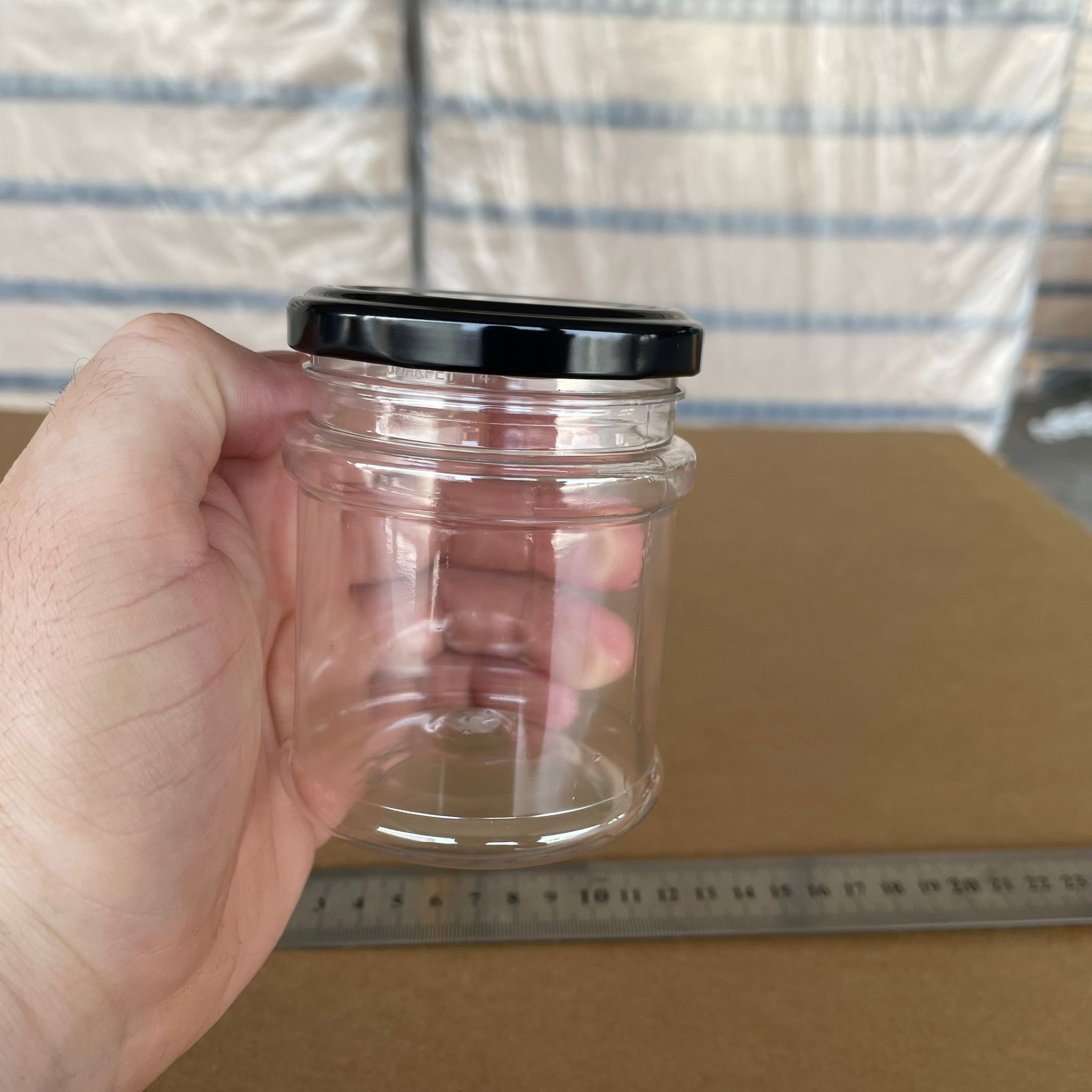 200 CC PET KAVANOZ - SİYAH METAL KAPAKLI - 200 ML PLASTİK KAVANOZ