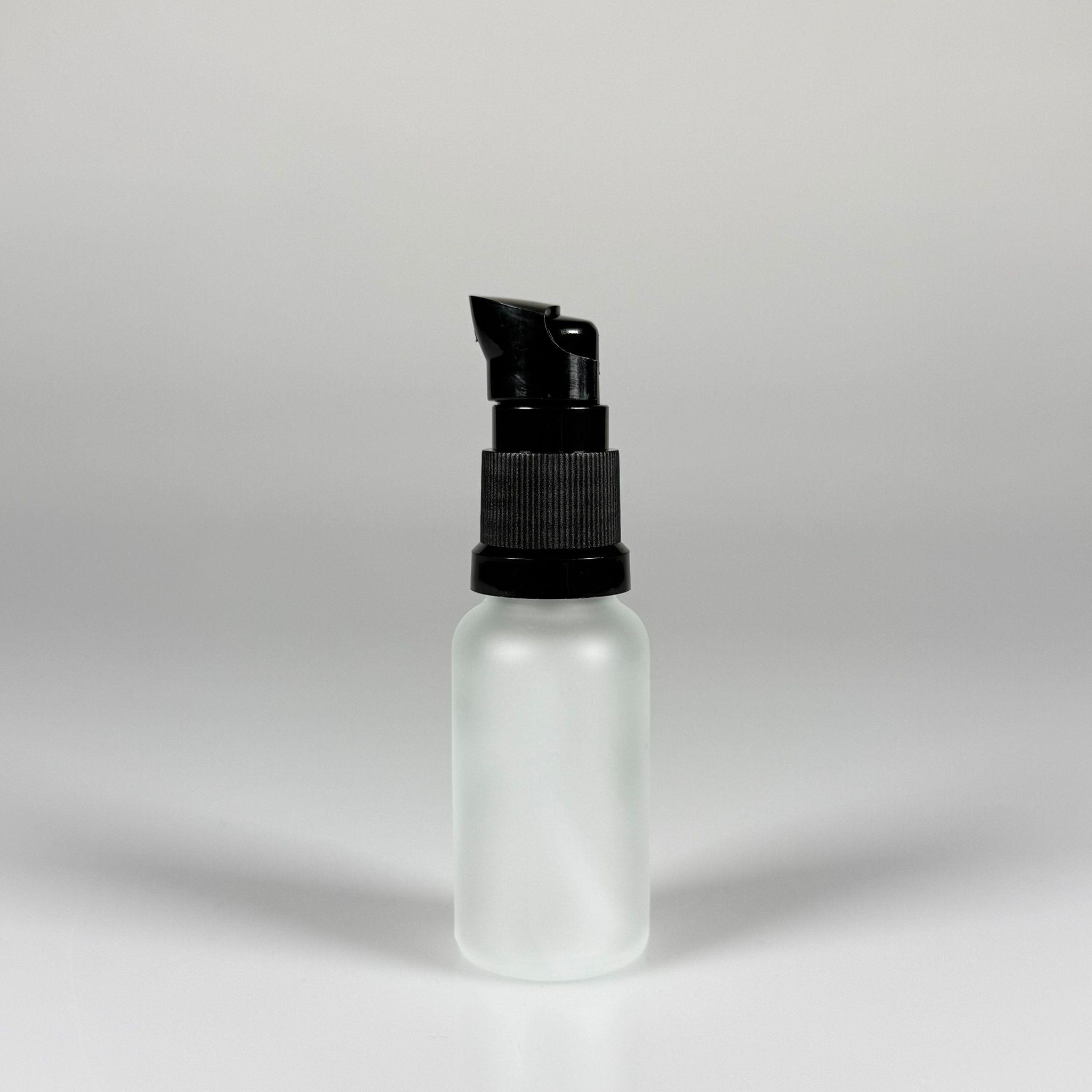 20 CC BUZLU CAM ŞİŞE - SIZDIRMAZ ETEKLİ SİYAH LOSYON POMPALI TAKIM - 20 ML LOSYON ŞİŞESİ - YAĞ, KREM GİBİ YOĞUN KIVAMLI SIVILAR İÇİN CAM AMBALAJ