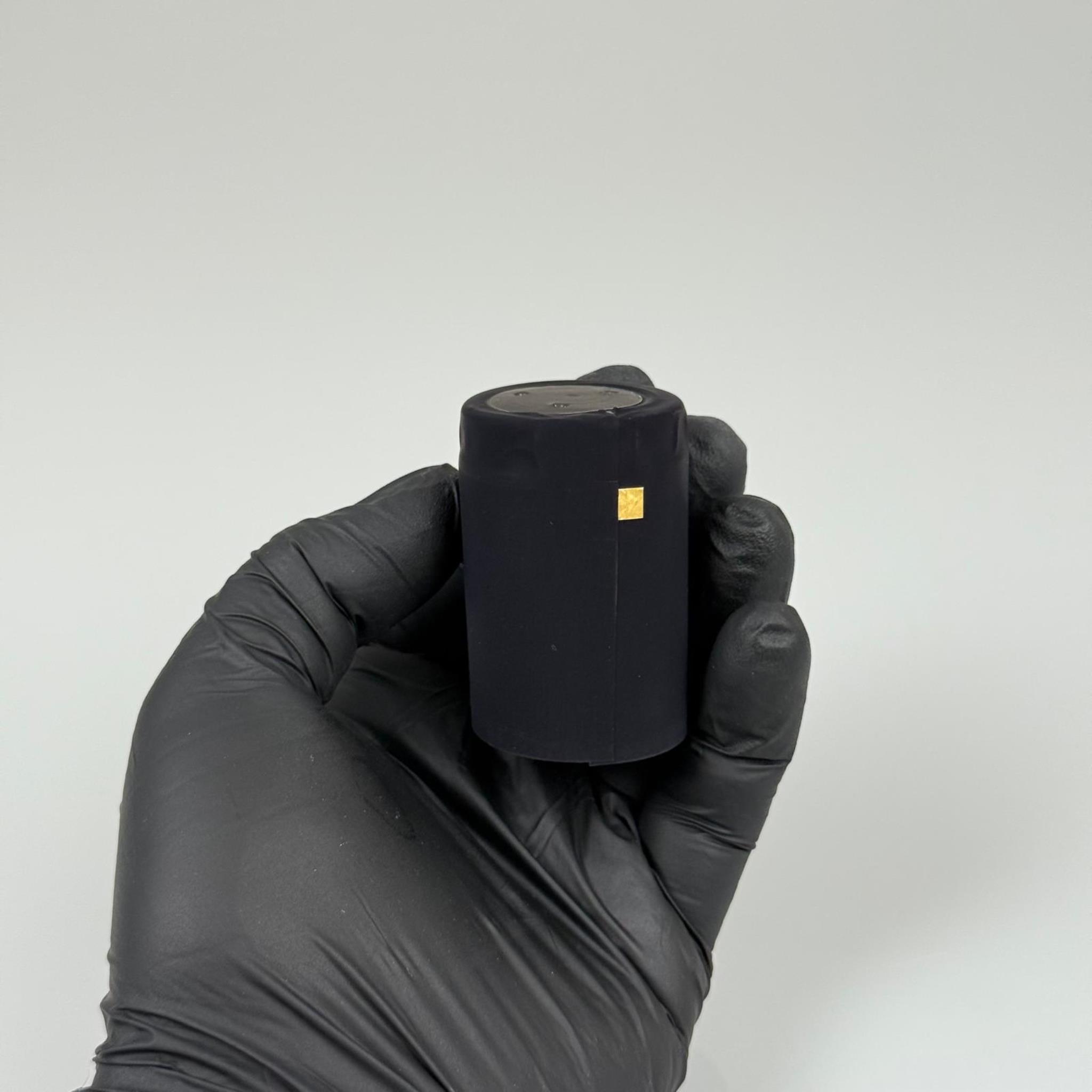 34X50 KAPŞON SİYAH (31 AĞIZ VİDALI AĞIZ YAĞ ŞİŞELERİ VE SİRKE MARASKA VE DORİKA ŞİŞELERİ İÇİN)